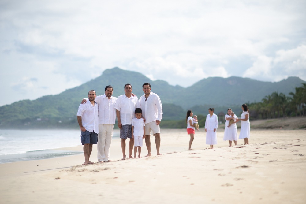 Family photo session on the beach in Puerto Vallarta
