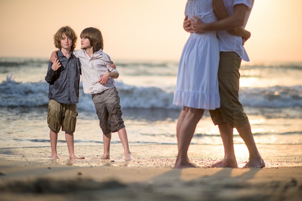 Family photo session on the beach in Puerto Vallarta