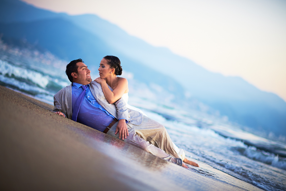 Trash the Dress session at the Marietas Islands, Punta Mita — photo 1