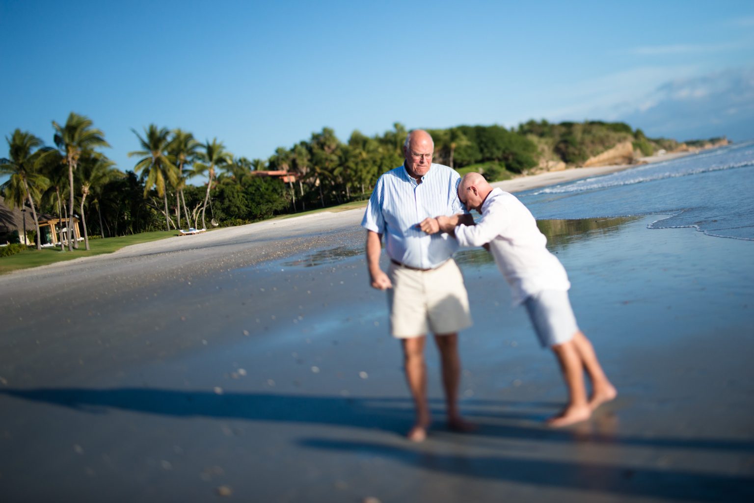 Family photo session at Rancho 11, Punta Mita — photo 9
