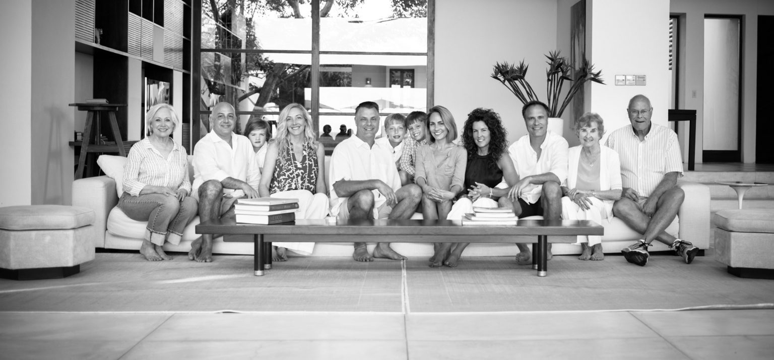 Family photo session at Rancho 11, Punta Mita — photo 23