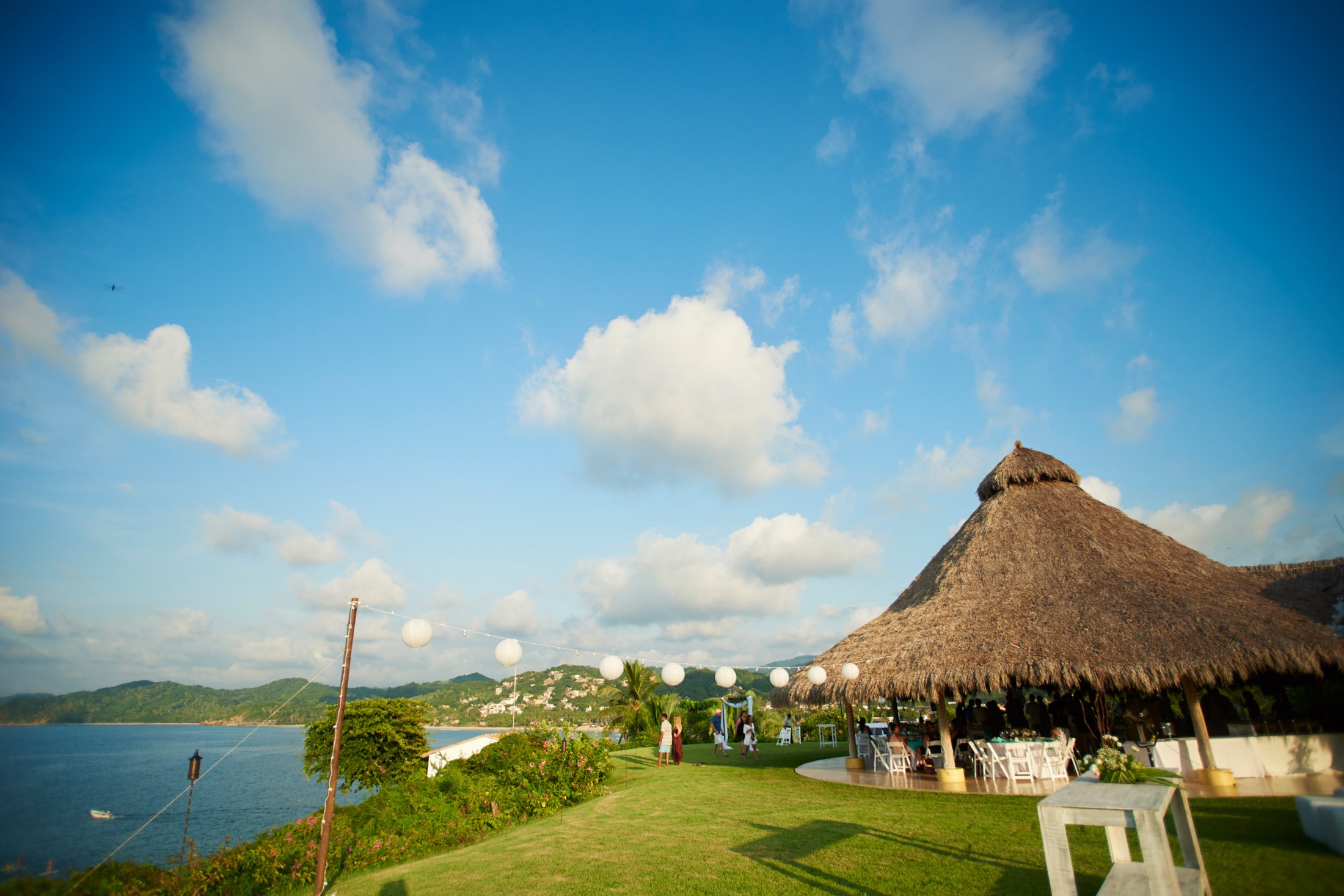 Wedding in Sayulita, Nayarit — Roy & Emily — photo 116