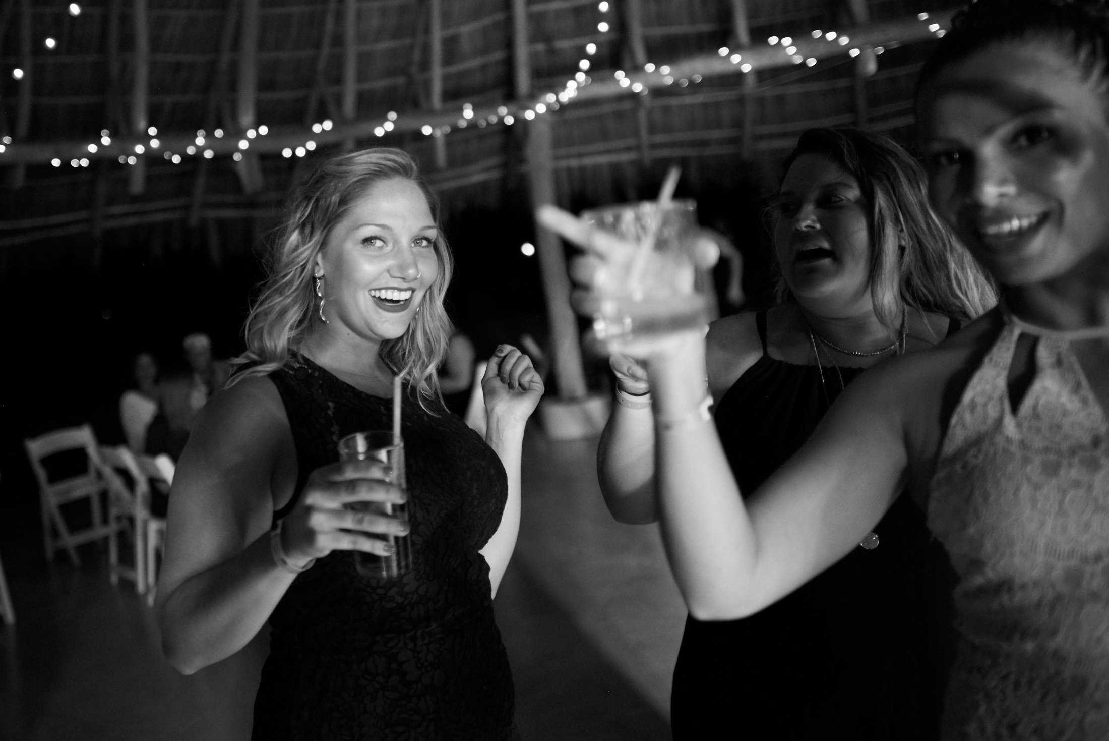 Wedding in Sayulita, Nayarit — Roy & Emily — photo 150