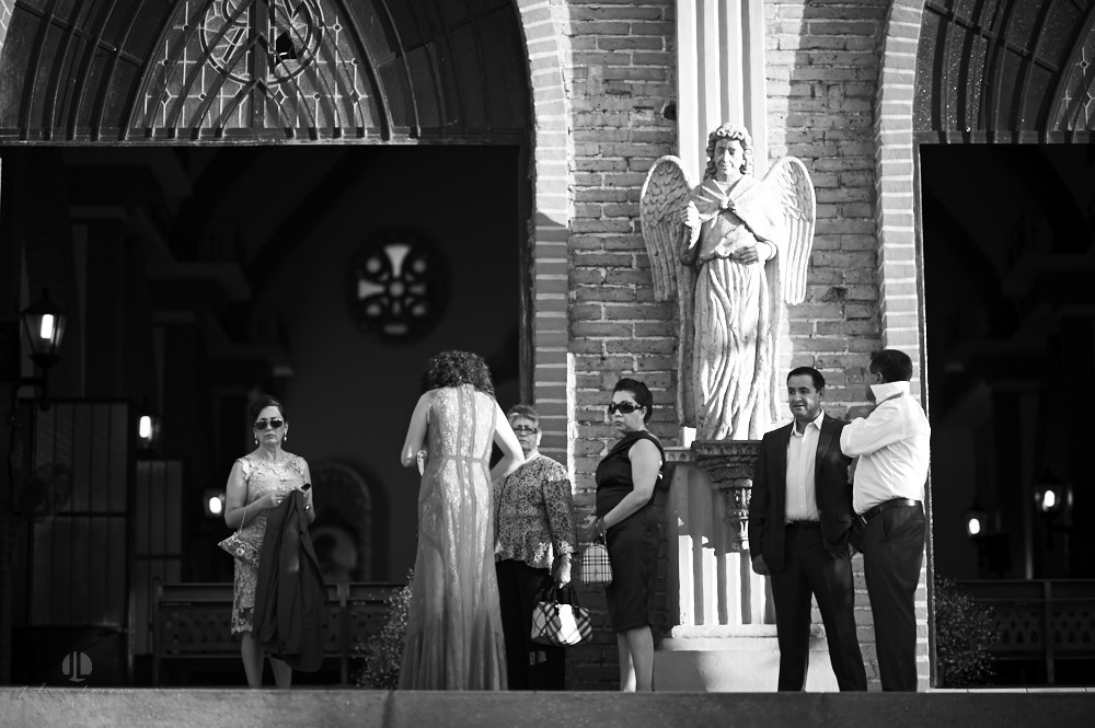 Víctor & Edith — wedding reception in a garden venue, Puerto Vallarta