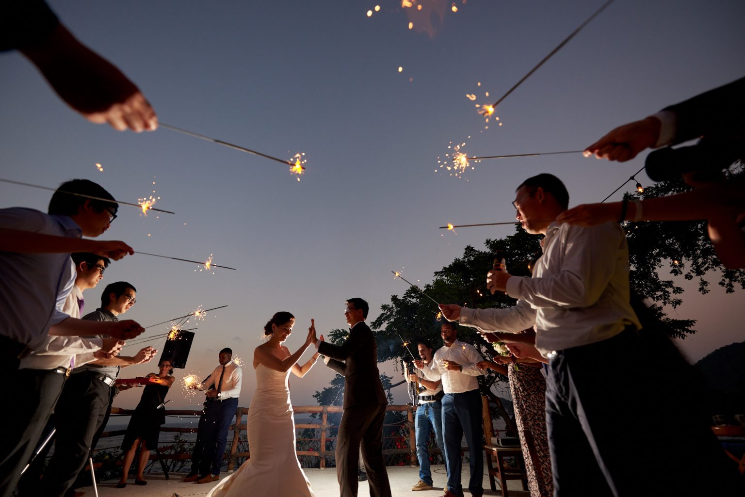 Karen & Leo — wedding at Villa Mandarinas, Puerto Vallarta — photo 67