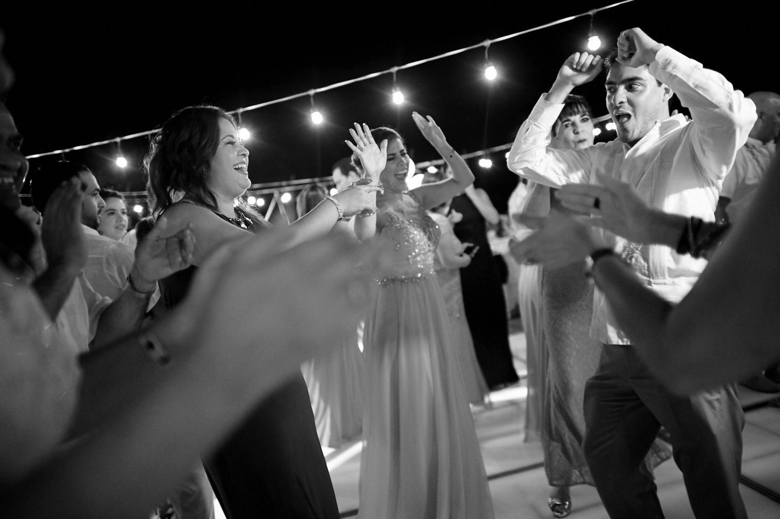 Carina & Ricardo — wedding at Grand Velas Vallarta — photo 73