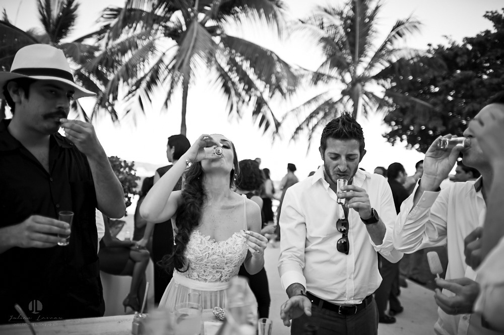 Aby & Paco — wedding at Vallarta Gardens, La Cruz de Huanacaxtle — photo 31