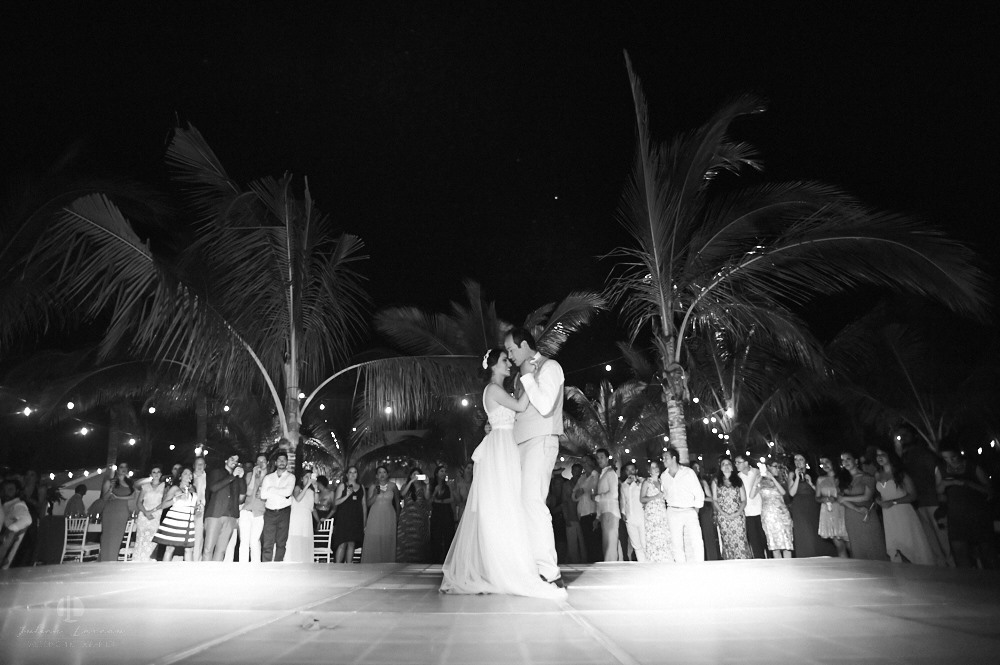 Aby & Paco — wedding at Vallarta Gardens, La Cruz de Huanacaxtle — photo 44