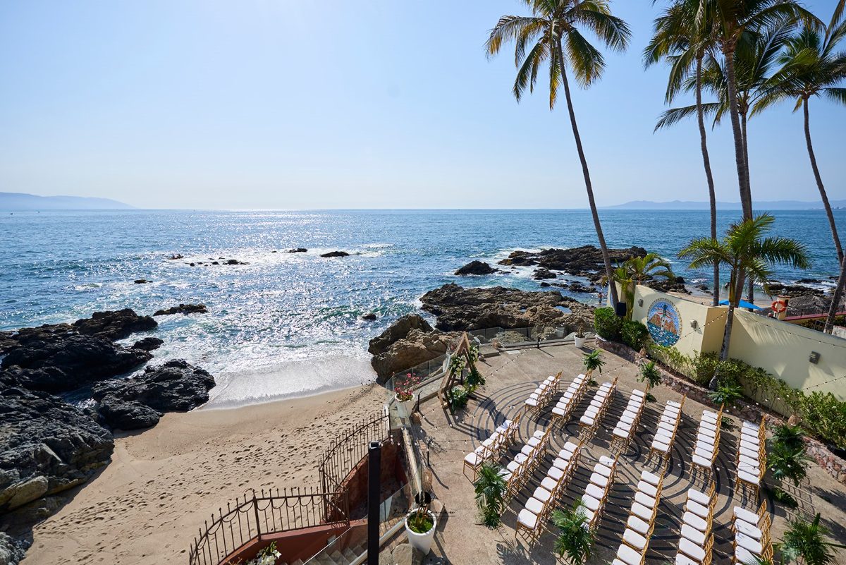 Same-sex wedding ceremony at an oceanfront villa in Puerto Vallarta — Anthony & Farzad — photo 3