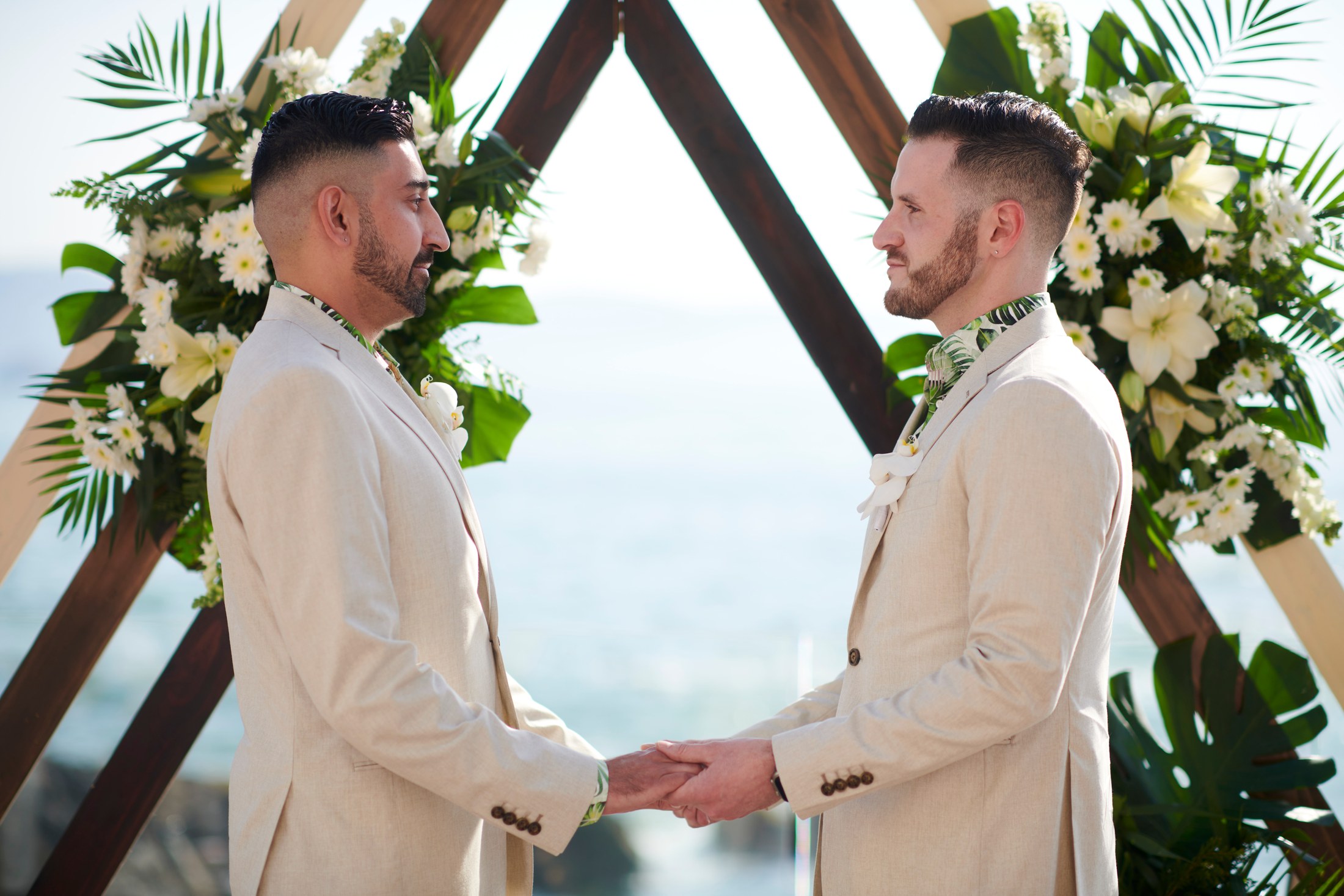 Ceremonia de boda entre hombres en una villa frente al mar en Puerto Vallarta — Anthony & Farzad — foto 80