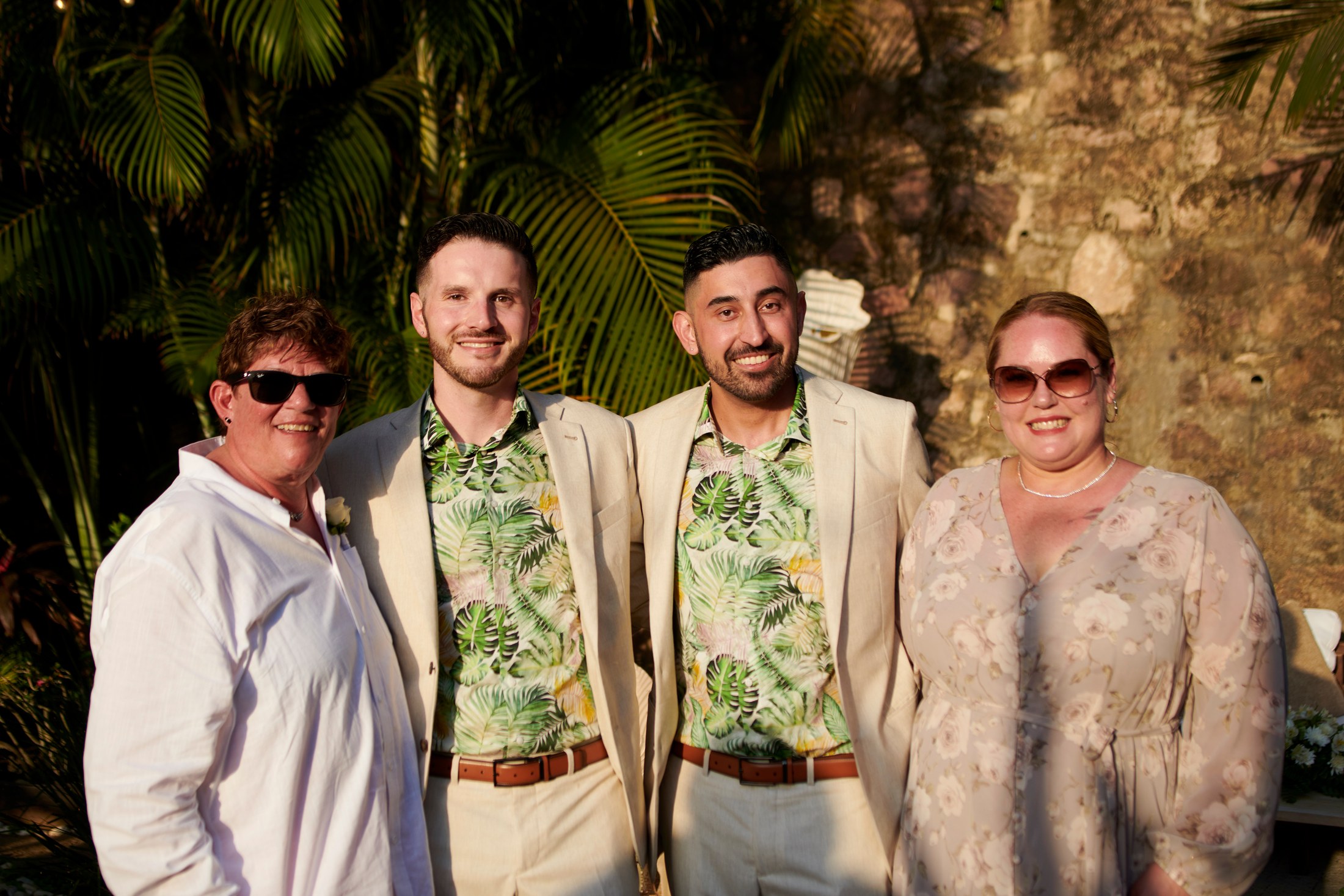 Ceremonia de boda entre hombres en una villa frente al mar en Puerto Vallarta — Anthony & Farzad — foto 154