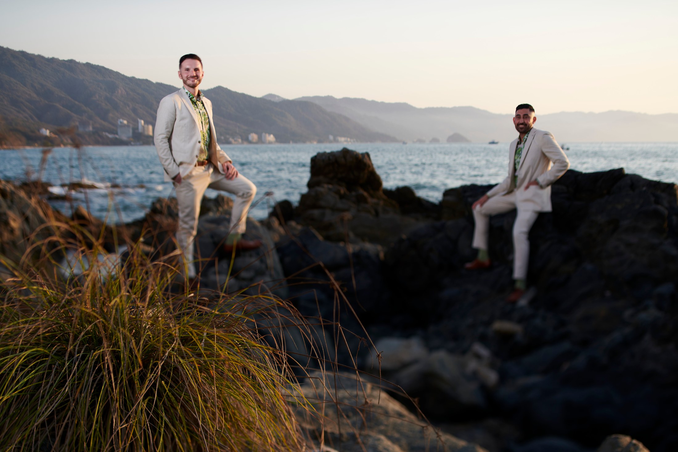Ceremonia de boda entre hombres en una villa frente al mar en Puerto Vallarta — Anthony & Farzad — foto 176