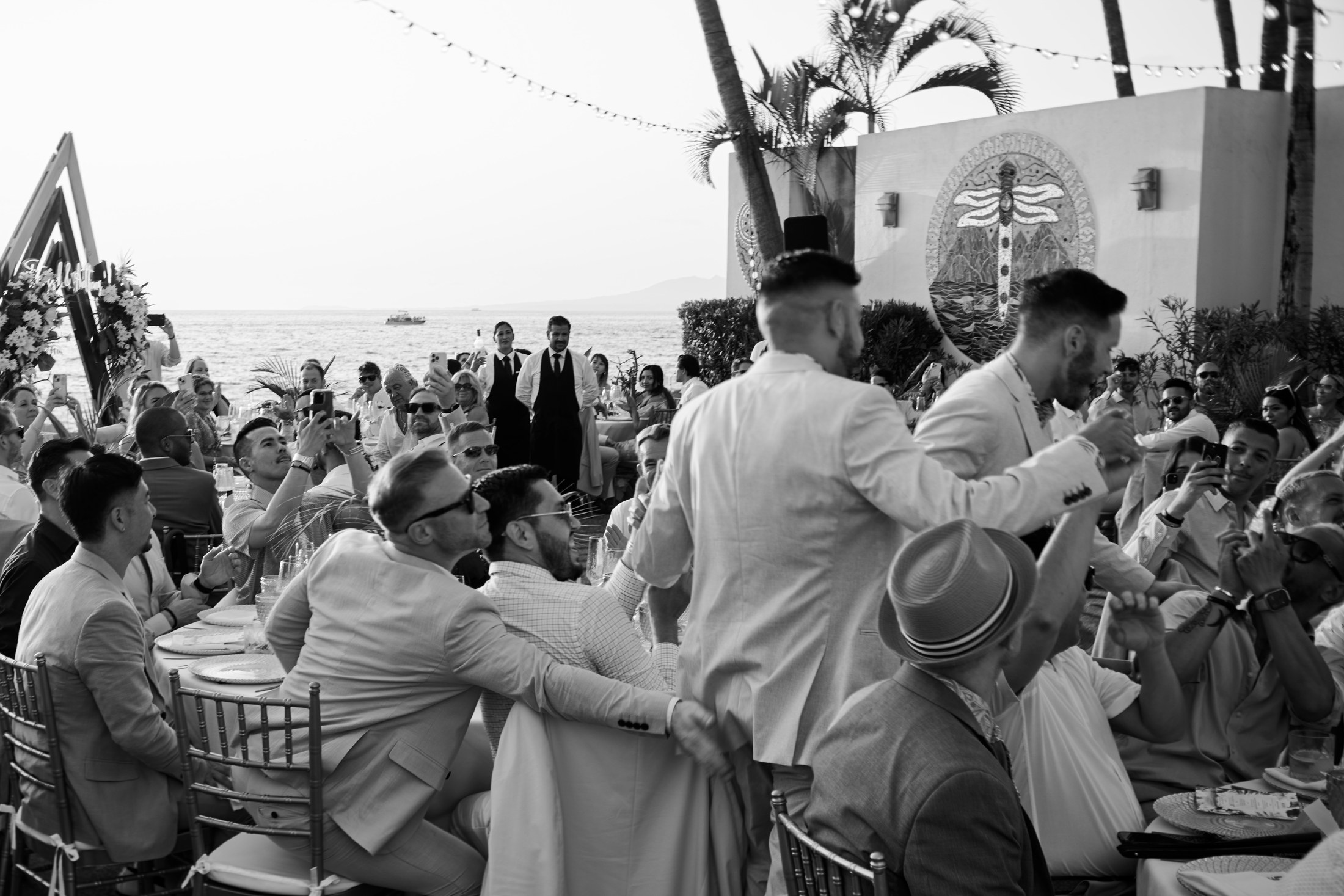 Ceremonia de boda entre hombres en una villa frente al mar en Puerto Vallarta — Anthony & Farzad — foto 180