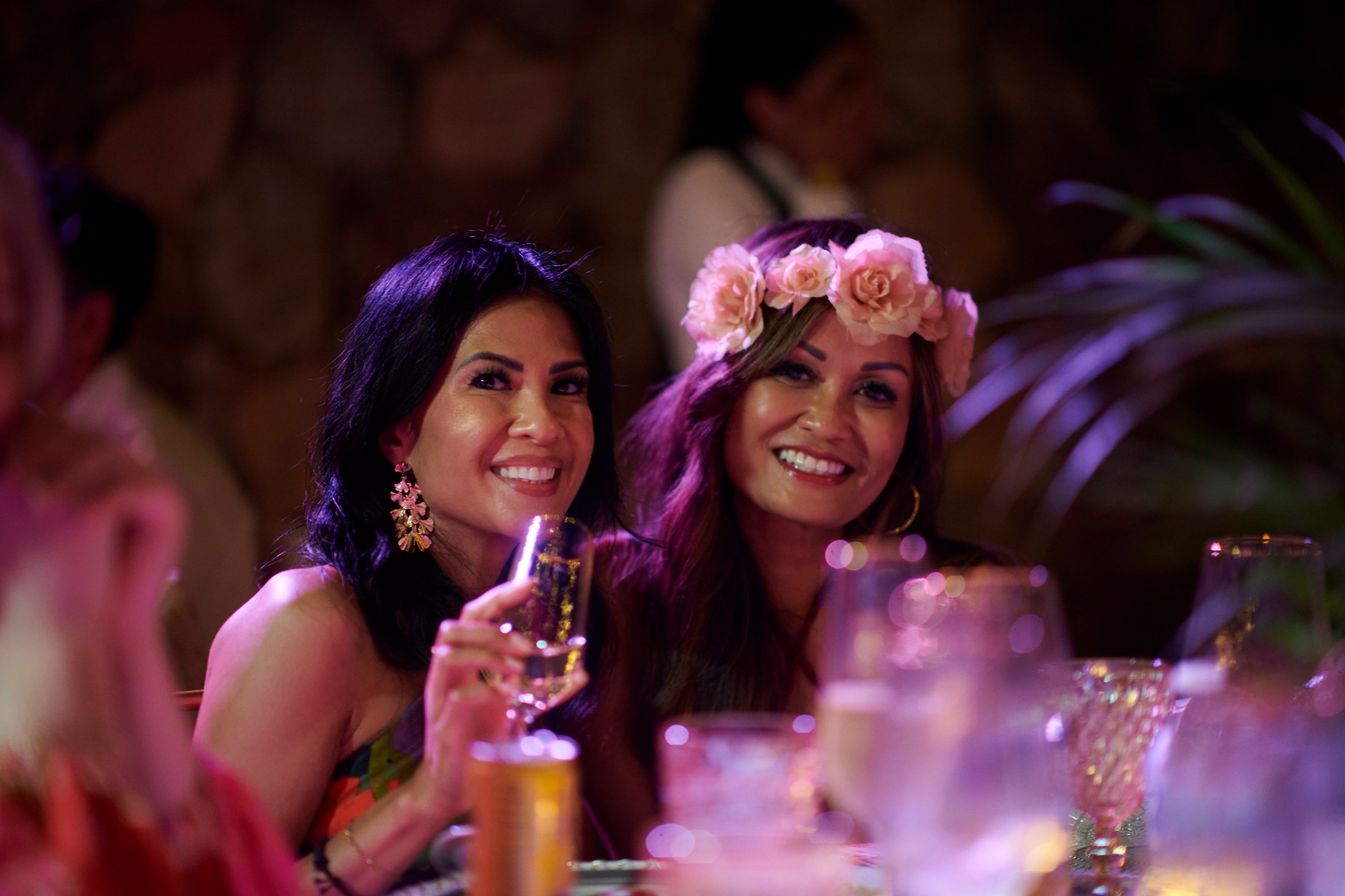 Fiesta de boda LGBTQ+ sobre el Pacífico en Puerto Vallarta — Anthony & Farzad — foto 13