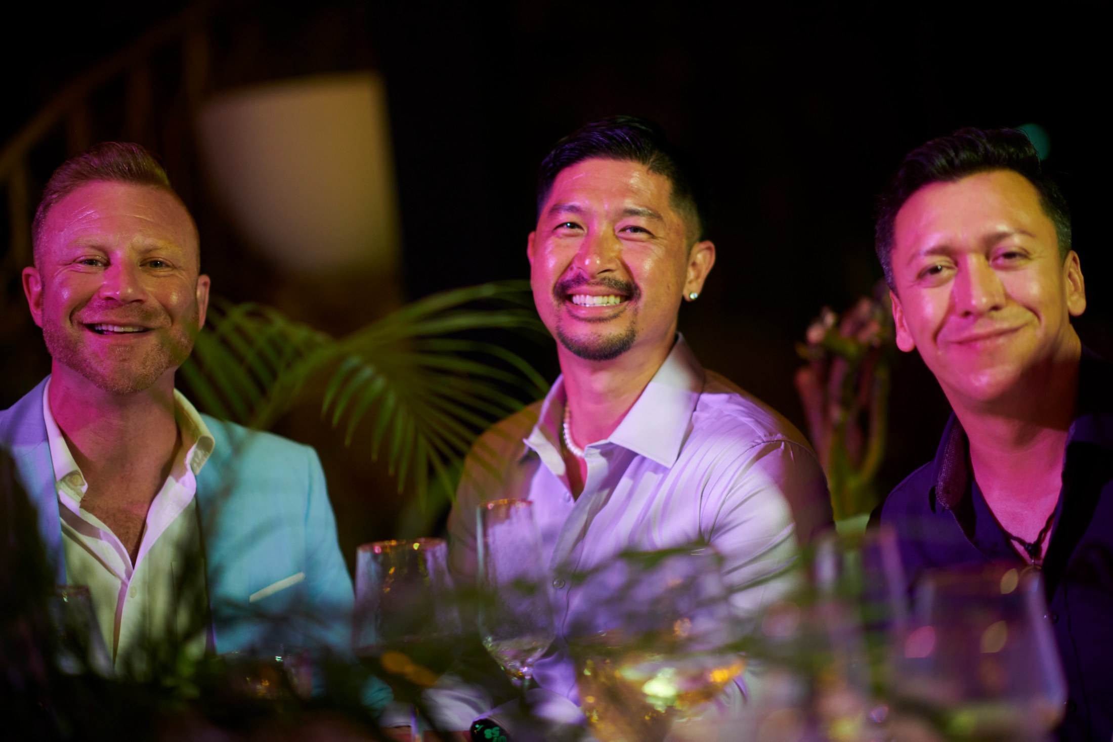 Fiesta de boda LGBTQ+ sobre el Pacífico en Puerto Vallarta — Anthony & Farzad — foto 15