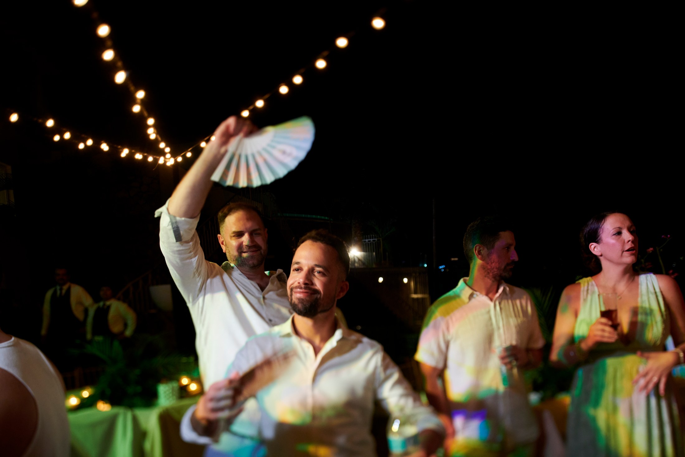 Fiesta de boda LGBTQ+ sobre el Pacífico en Puerto Vallarta — Anthony & Farzad — foto 61