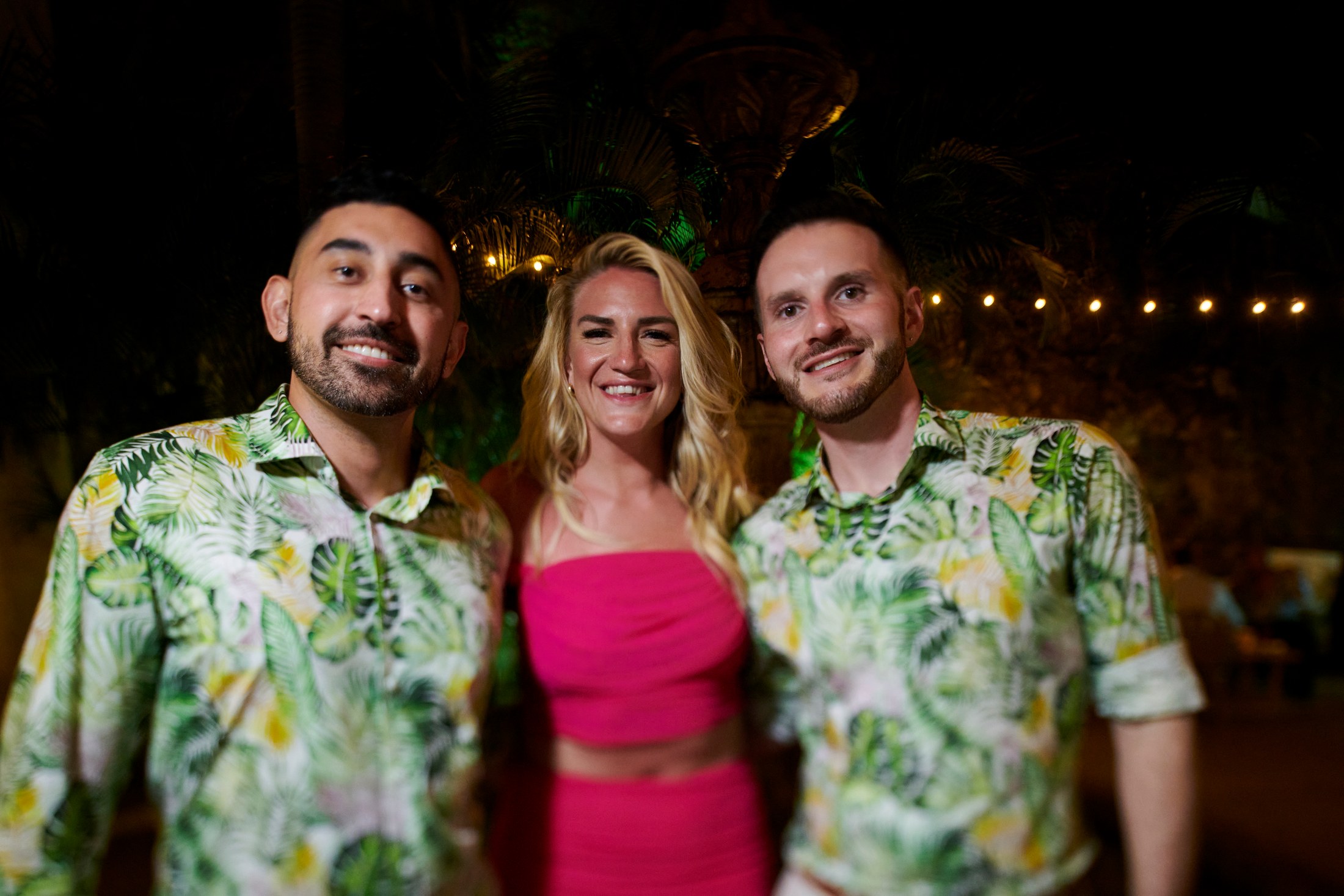Fiesta de boda LGBTQ+ sobre el Pacífico en Puerto Vallarta — Anthony & Farzad — foto 83
