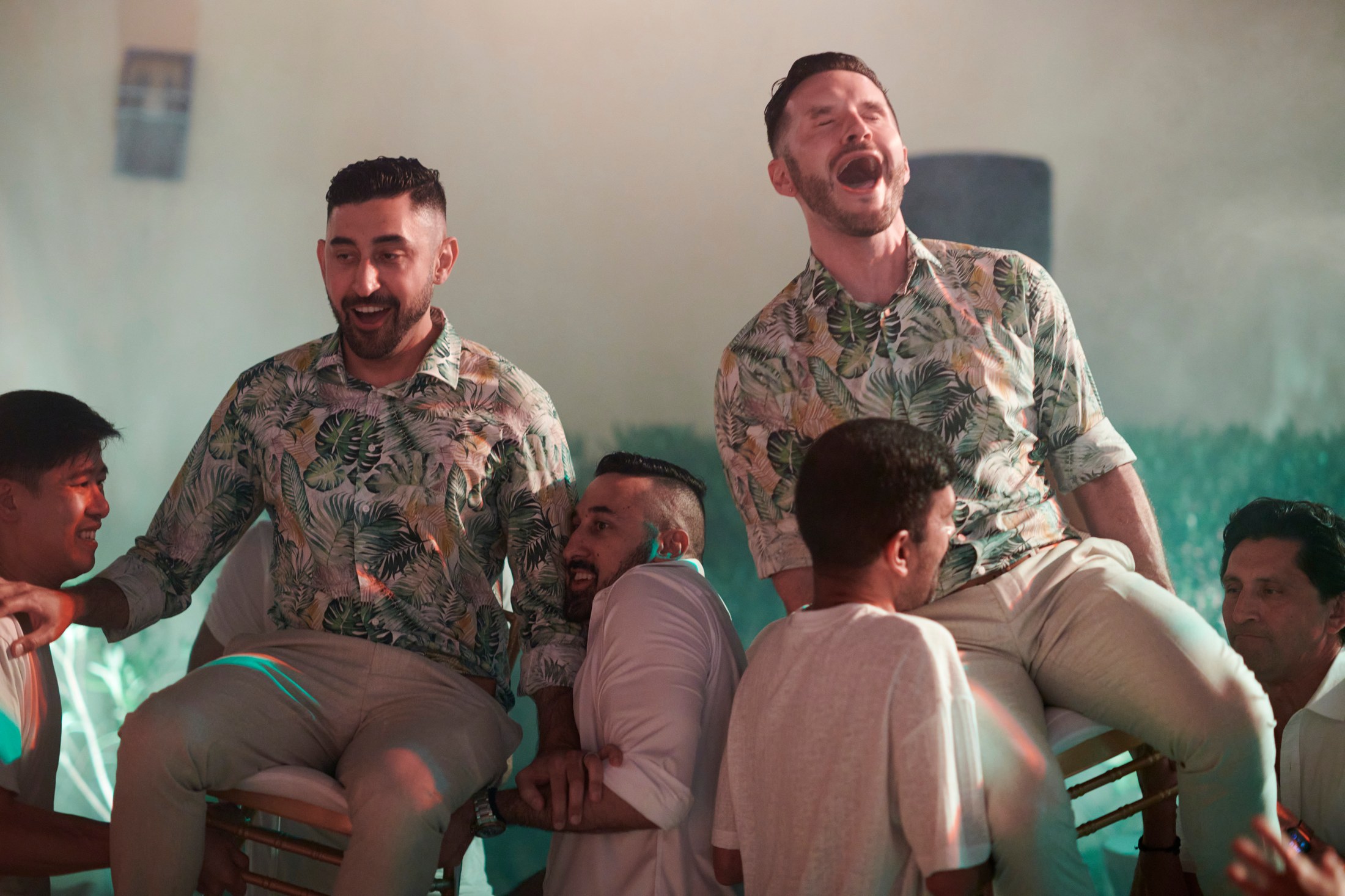 Fiesta de boda LGBTQ+ sobre el Pacífico en Puerto Vallarta — Anthony & Farzad — foto 97