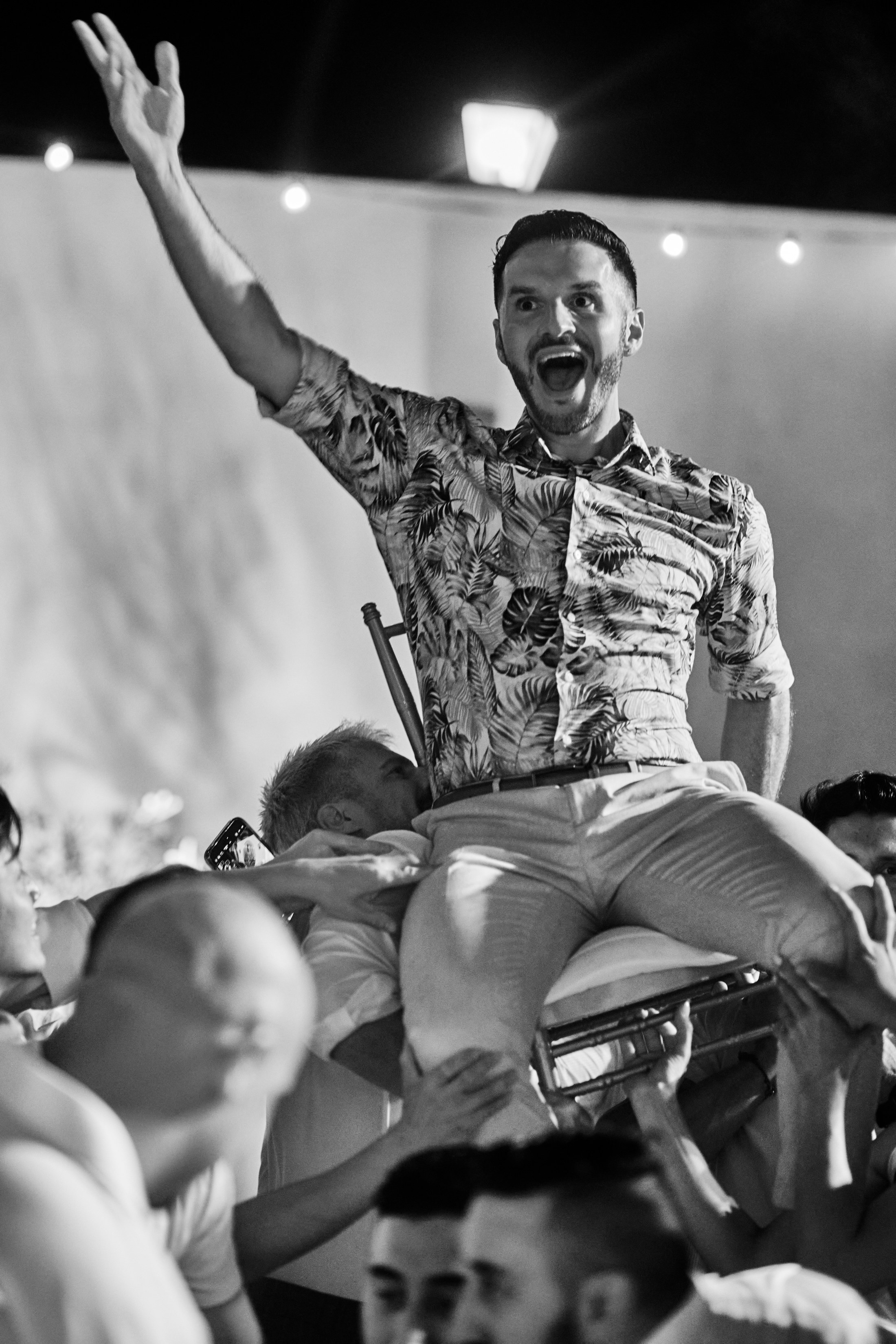 Fiesta de boda LGBTQ+ sobre el Pacífico en Puerto Vallarta — Anthony & Farzad — foto 99