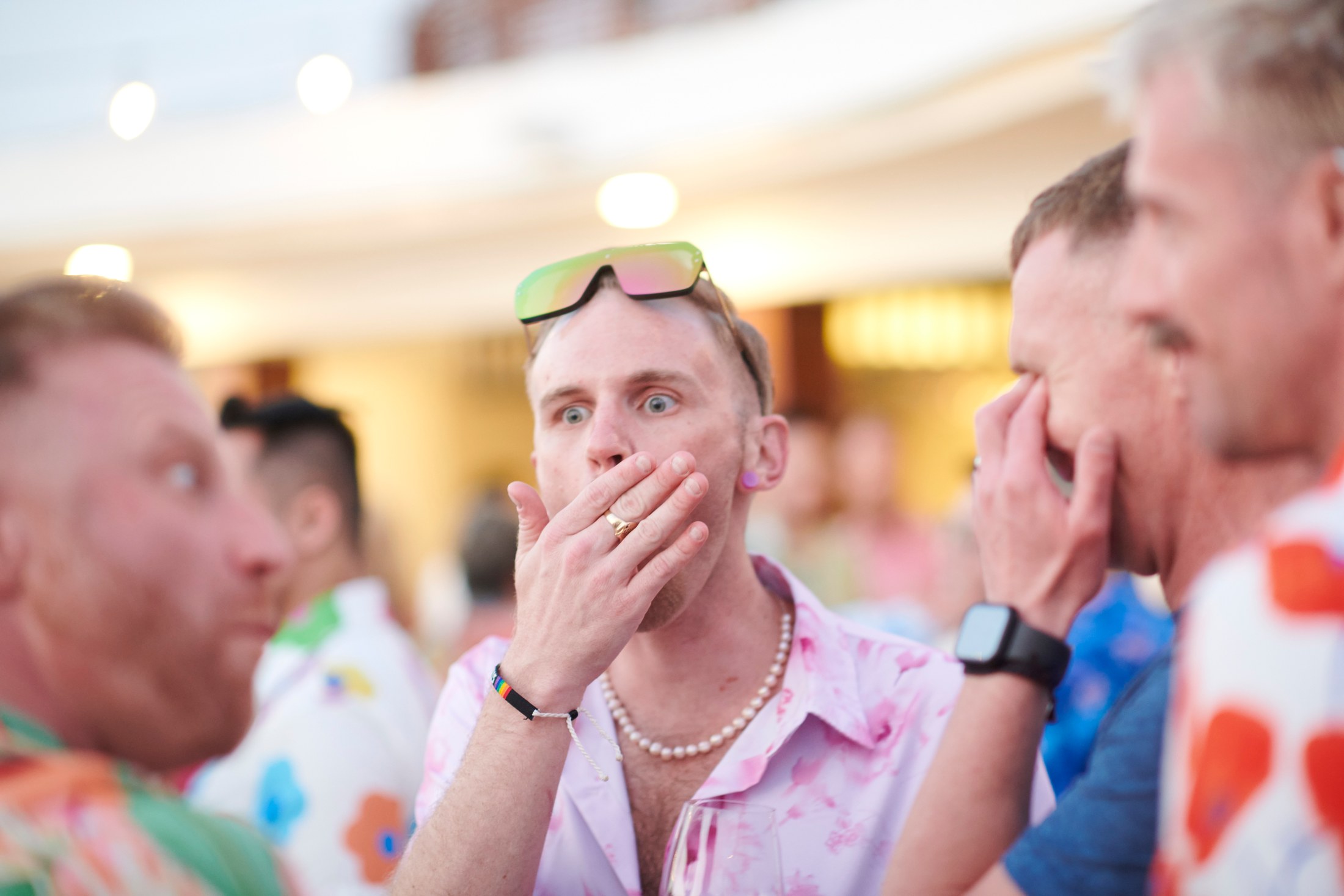 Fiesta de bienvenida de una boda LGBTQ+ sobre la bahía de Banderas, Puerto Vallarta — Anthony & Farzad — foto 41