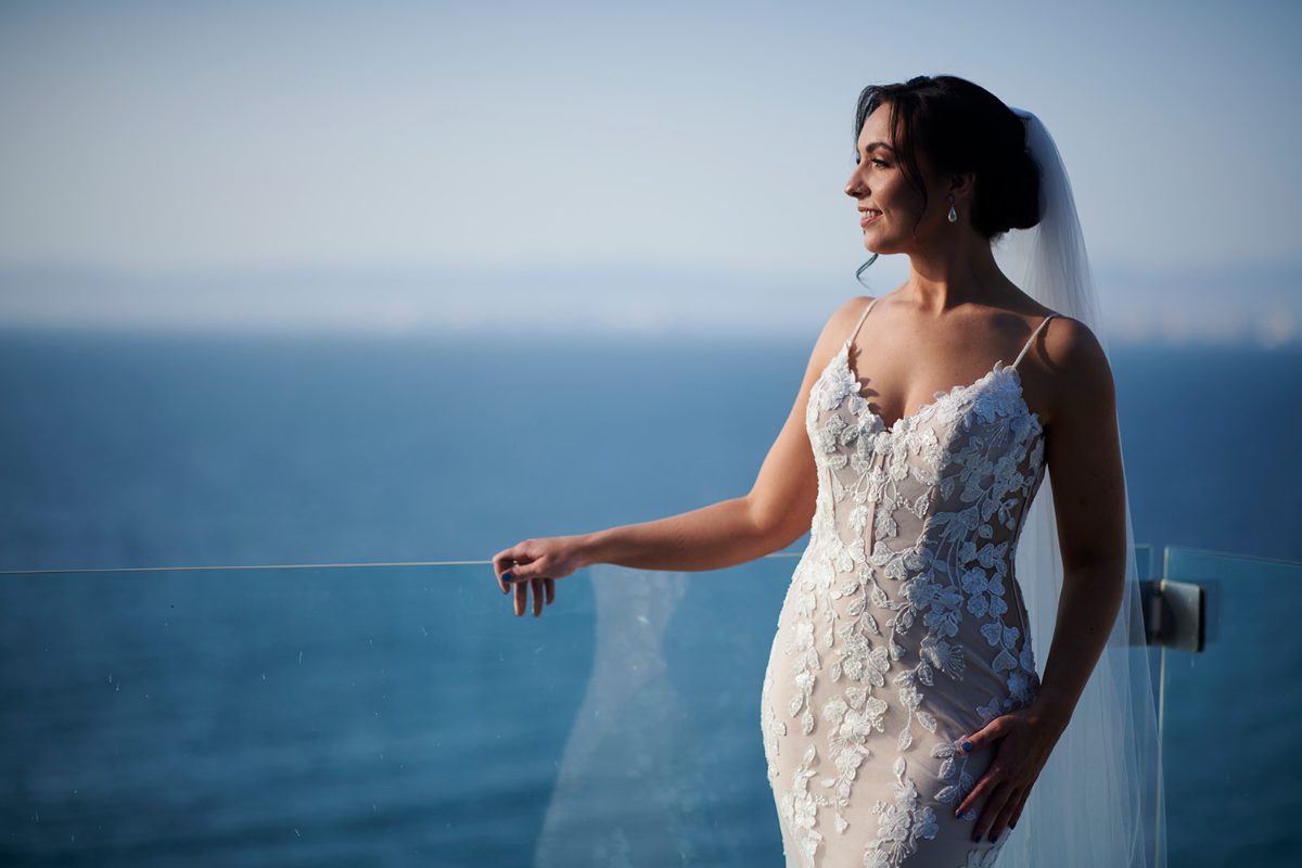 Getting ready before a beach wedding in Puerto Vallarta — Knight & Madeline — photo 19