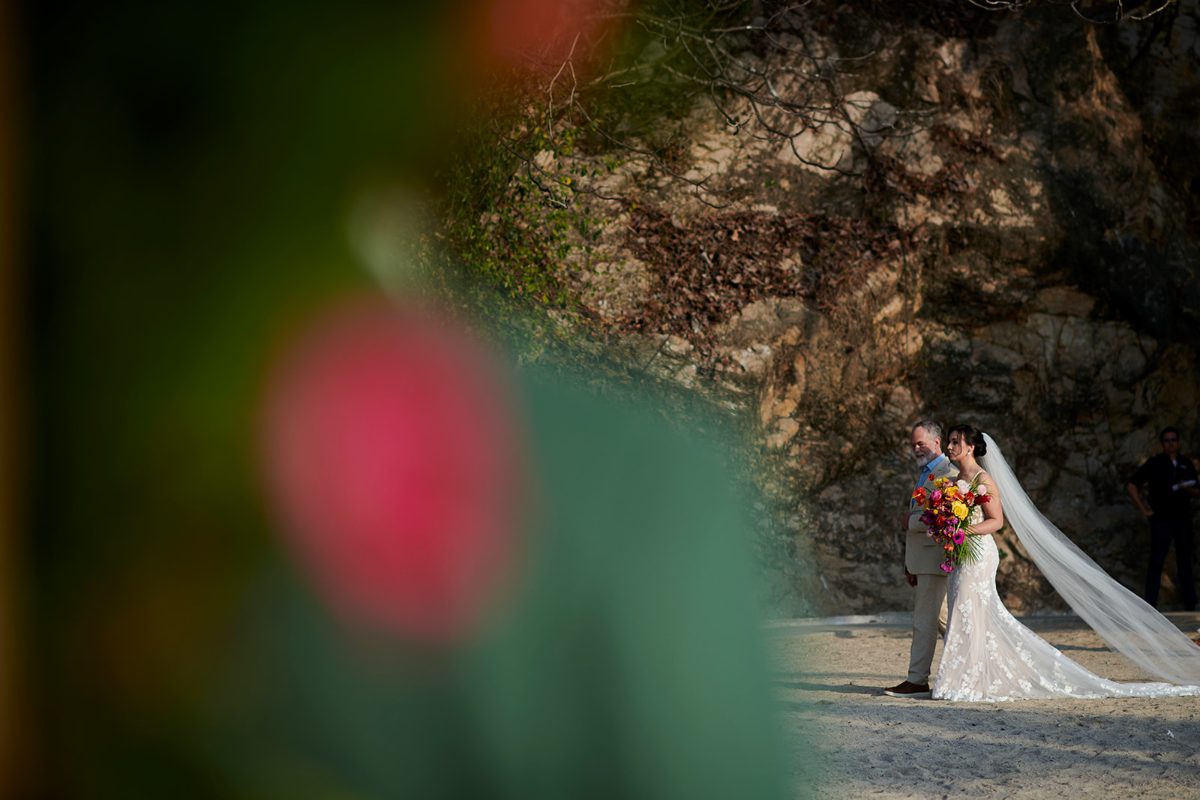 Beach wedding ceremony at sunset in Puerto Vallarta — Knight & Madeline — photo 5