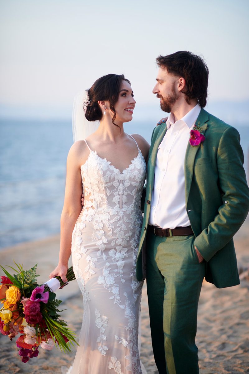 Preparativos antes de una boda en la playa en Puerto Vallarta — Knight & Madeline — foto 37