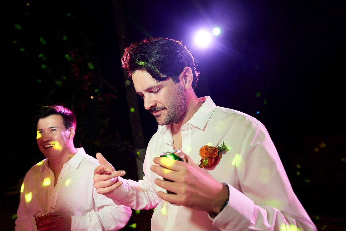 Preparativos antes de una boda en la playa en Puerto Vallarta — Knight & Madeline — foto 72