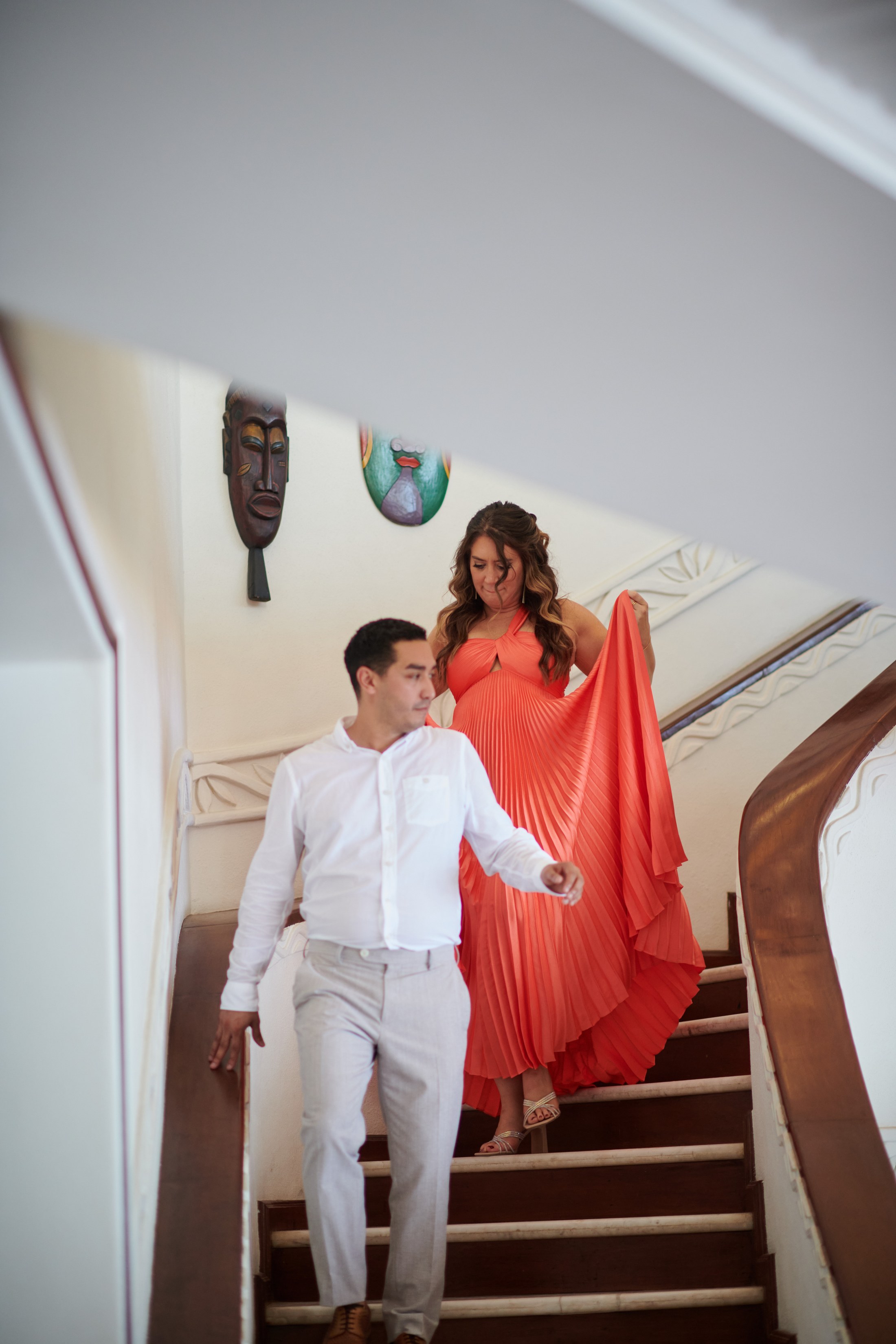 Invités et mariés avant un mariage LGBTQ+ à la Villa La Mansión, Puerto Vallarta — Mario & Keith — photo 2