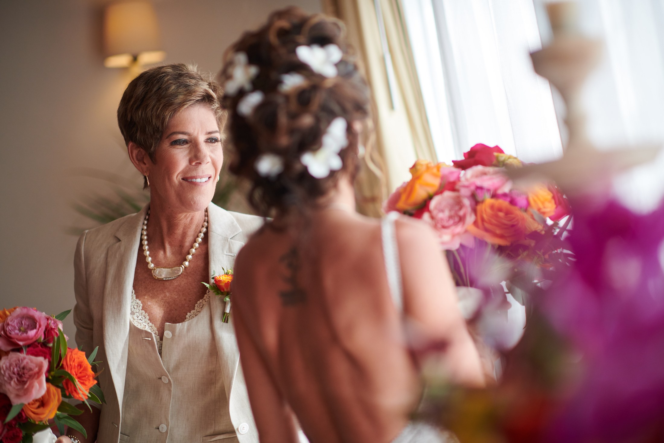 Ceremonia de boda entre mujeres en la playa del St. Regis Punta Mita — Michelle & Marina — foto 7