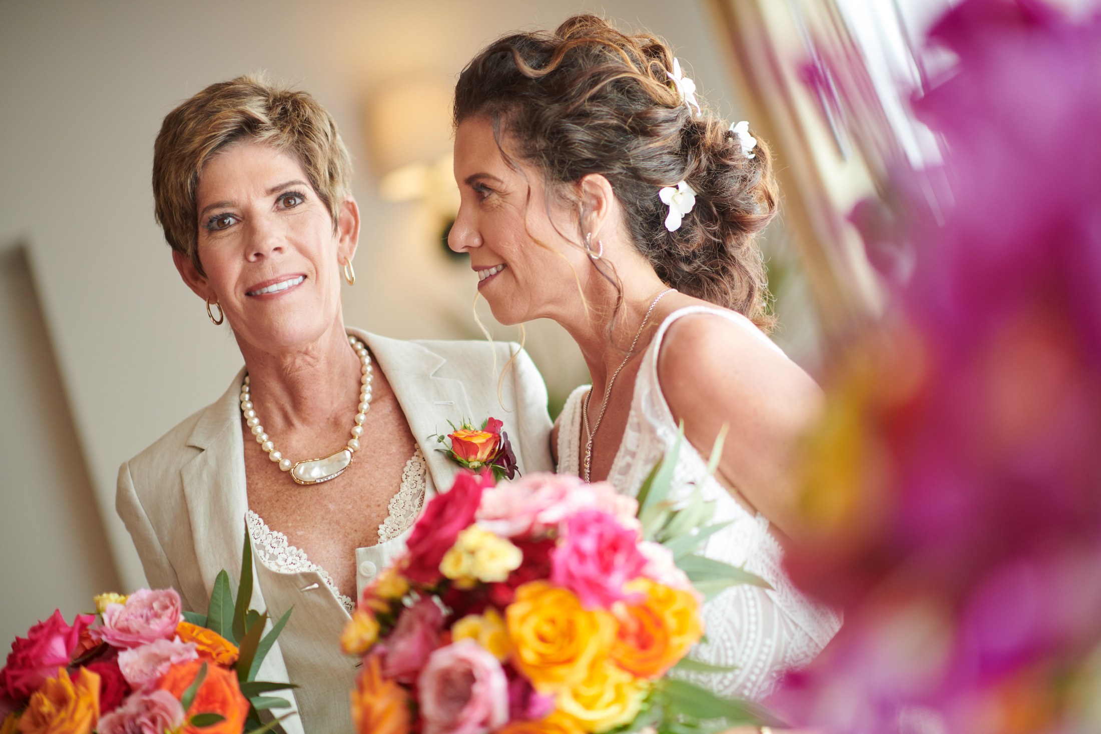 Ceremonia de boda entre mujeres en la playa del St. Regis Punta Mita — Michelle & Marina — foto 16