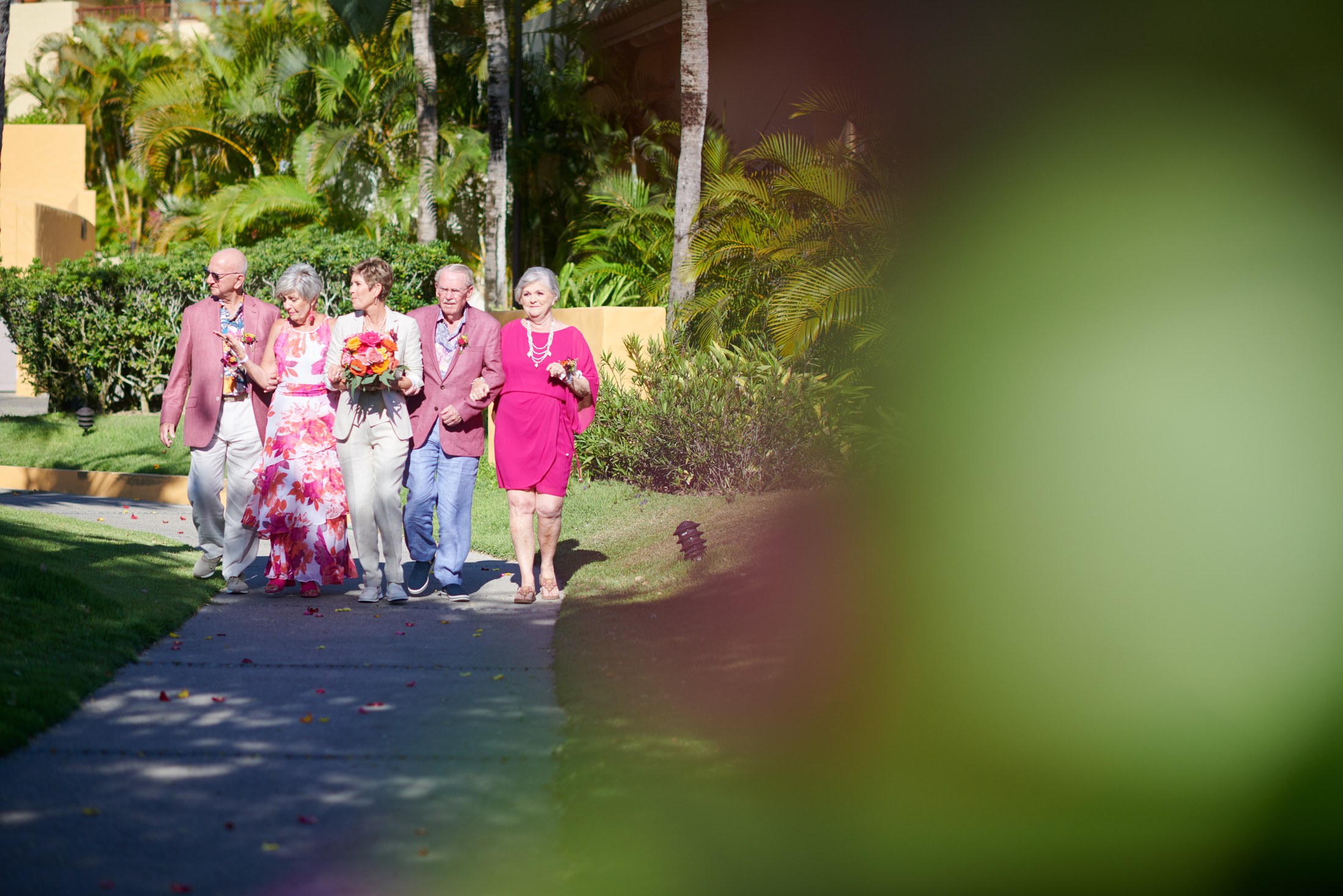 Ceremonia de boda entre mujeres en la playa del St. Regis Punta Mita — Michelle & Marina — foto 54