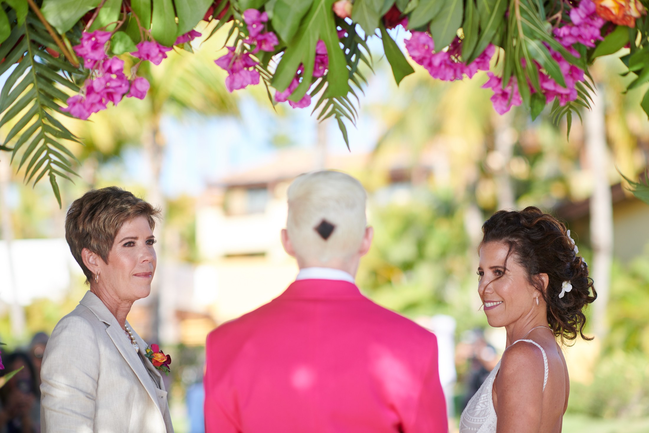 Ceremonia de boda entre mujeres en la playa del St. Regis Punta Mita — Michelle & Marina — foto 64