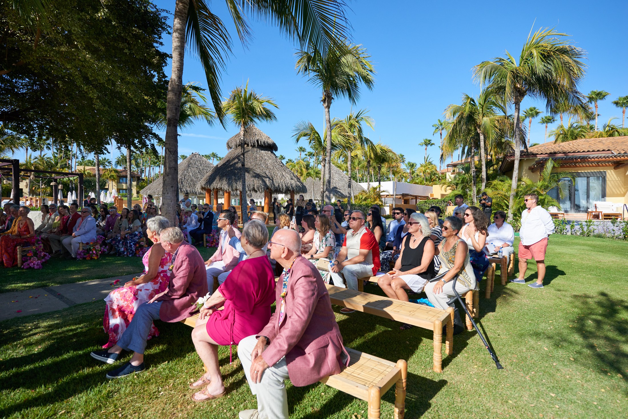 Ceremonia de boda entre mujeres en la playa del St. Regis Punta Mita — Michelle & Marina — foto 72