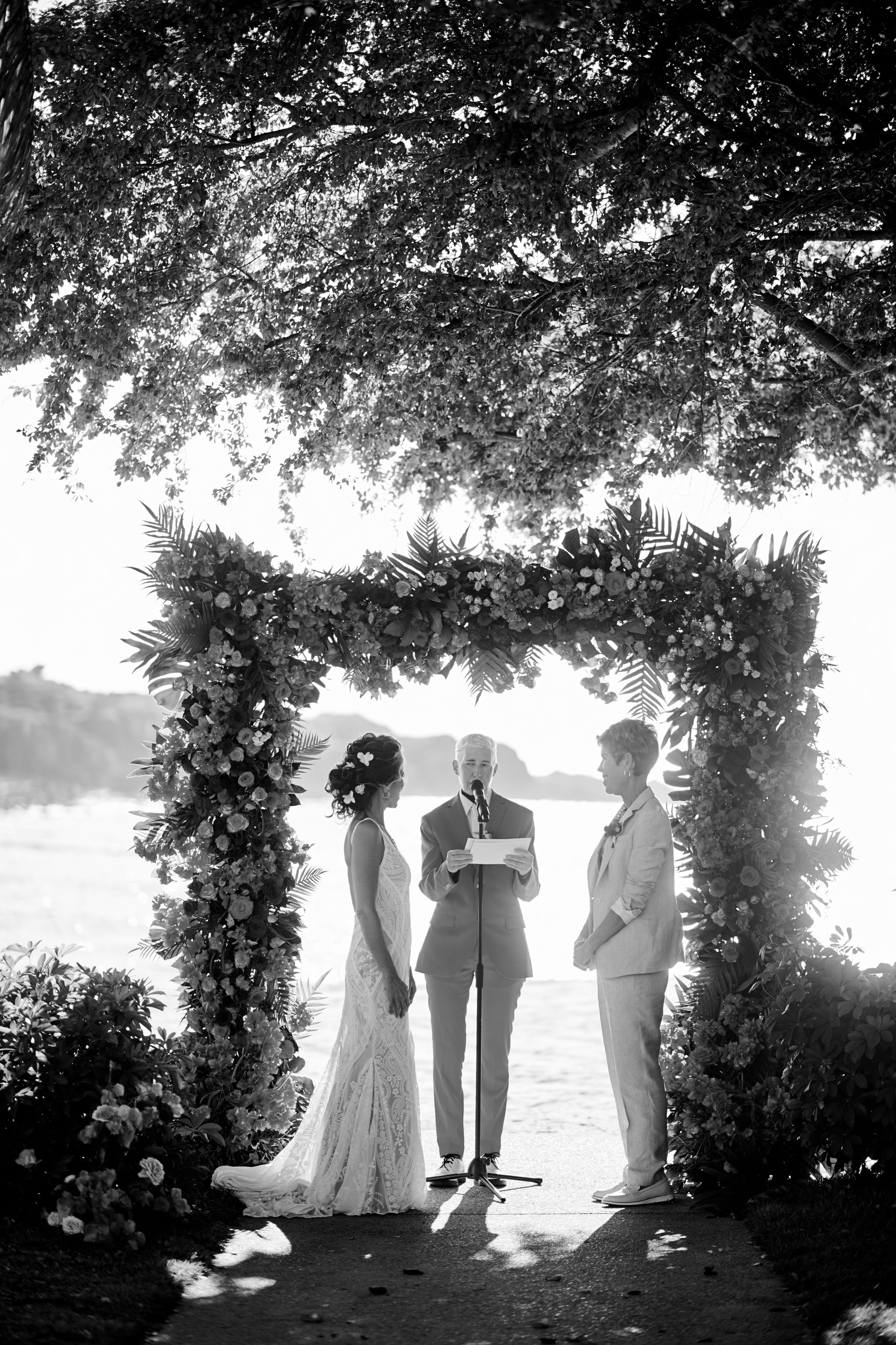Ceremonia de boda entre mujeres en la playa del St. Regis Punta Mita — Michelle & Marina — foto 74