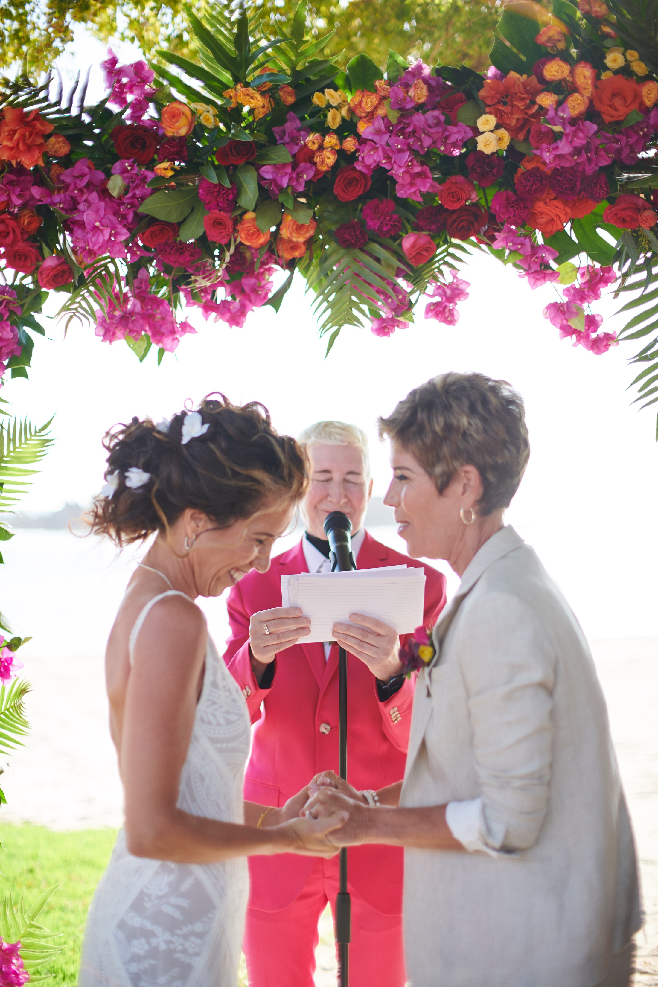 Ceremonia de boda entre mujeres en la playa del St. Regis Punta Mita — Michelle & Marina — foto 90