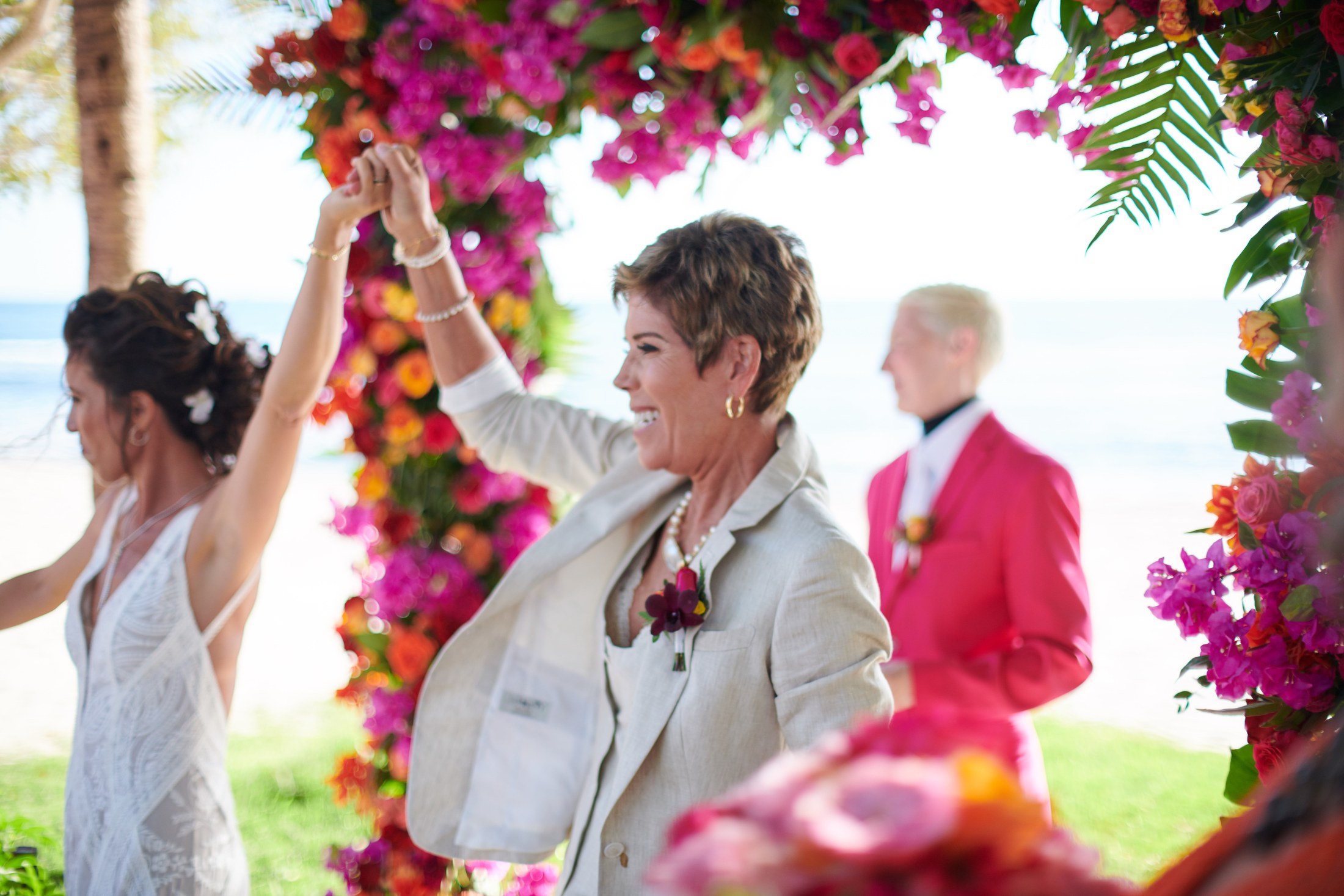 Ceremonia de boda entre mujeres en la playa del St. Regis Punta Mita — Michelle & Marina — foto 106