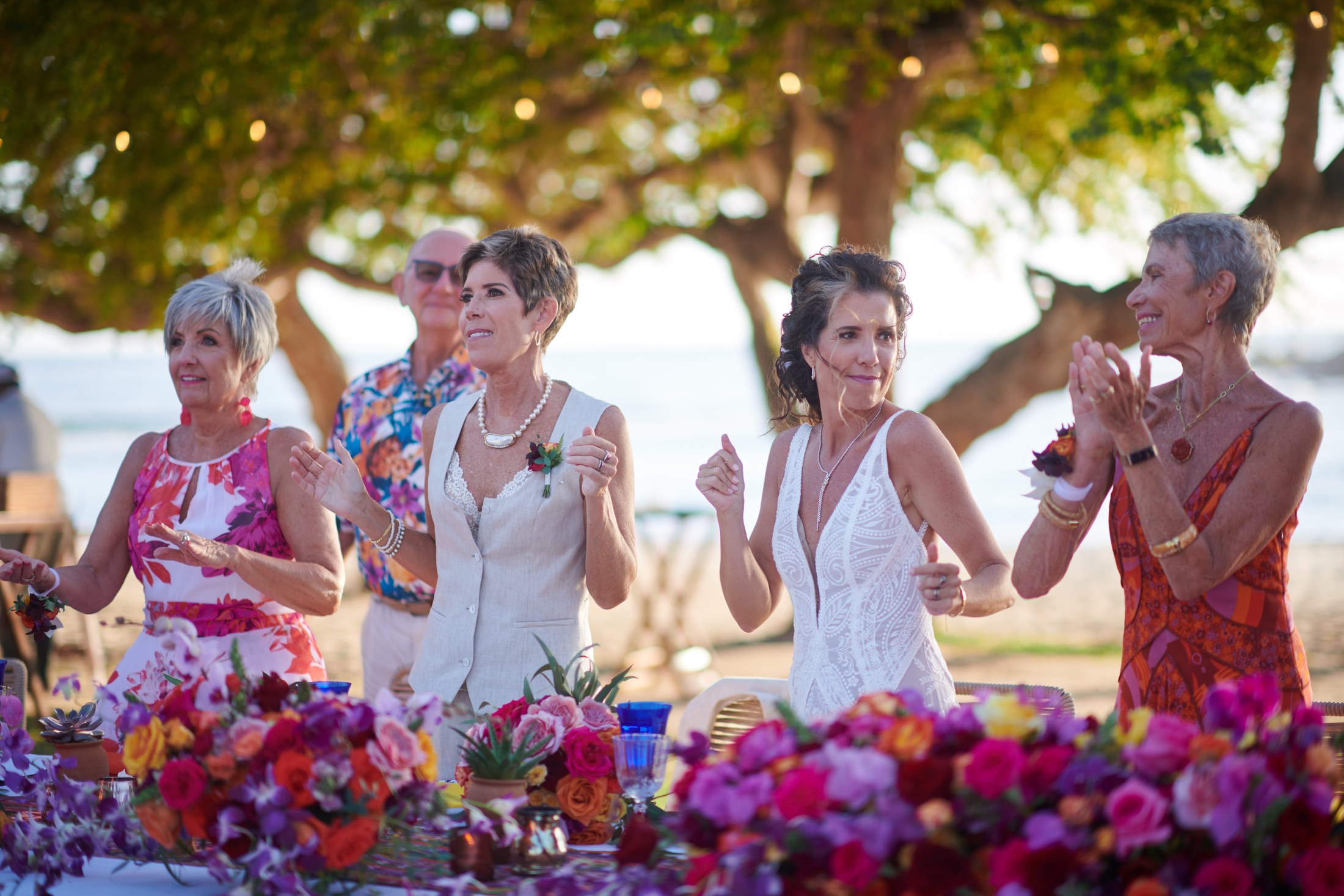 Ceremonia de boda entre mujeres en la playa del St. Regis Punta Mita — Michelle & Marina — foto 188
