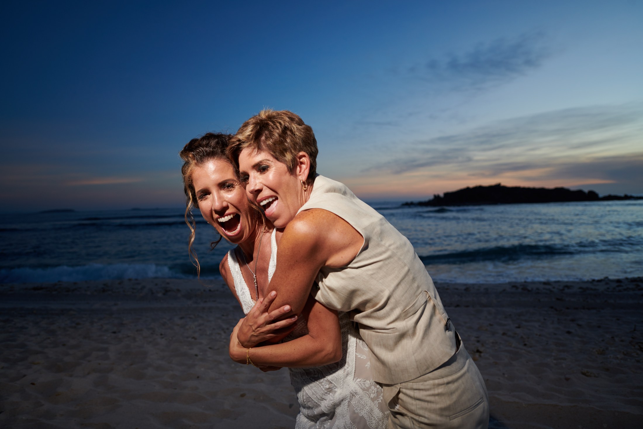 Ceremonia de boda entre mujeres en la playa del St. Regis Punta Mita — Michelle & Marina — foto 208