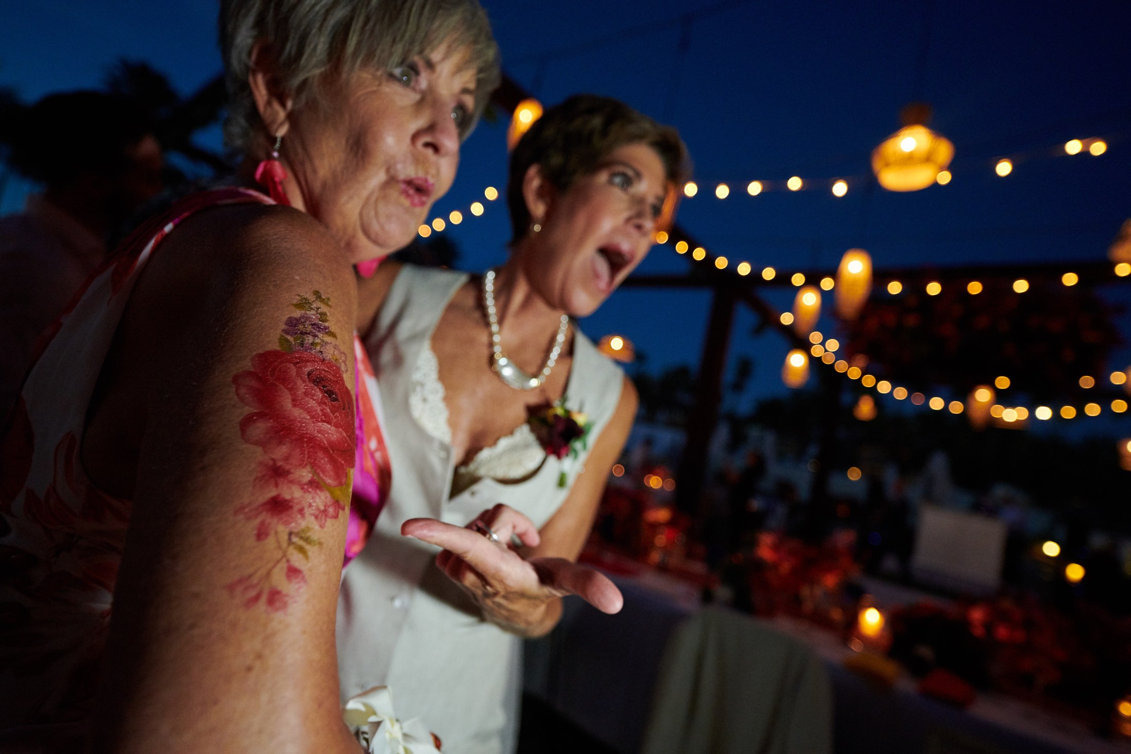 Fiesta de boda LGBTQ+ en el Astor Ballroom, St. Regis Punta Mita — Michelle & Marina — foto 19