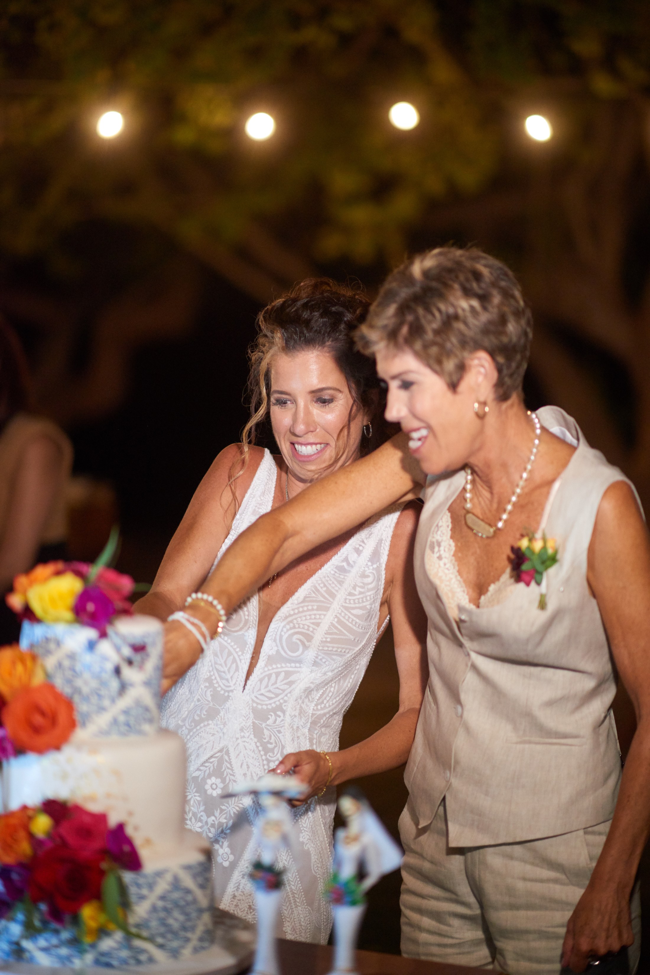 Fiesta de boda LGBTQ+ en el Astor Ballroom, St. Regis Punta Mita — Michelle & Marina — foto 58