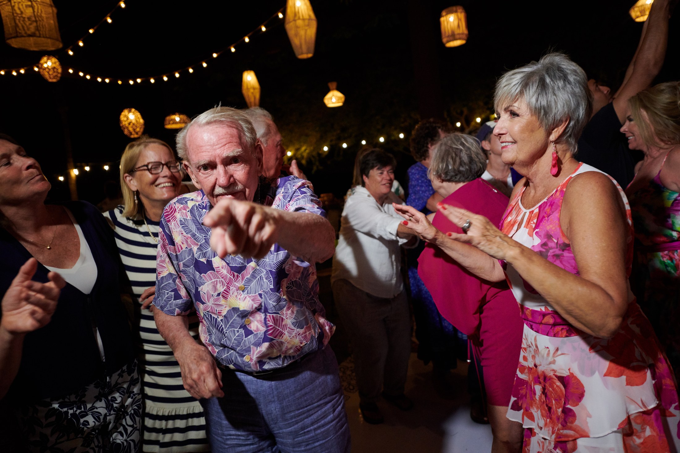 Fiesta de boda LGBTQ+ en el Astor Ballroom, St. Regis Punta Mita — Michelle & Marina — foto 125
