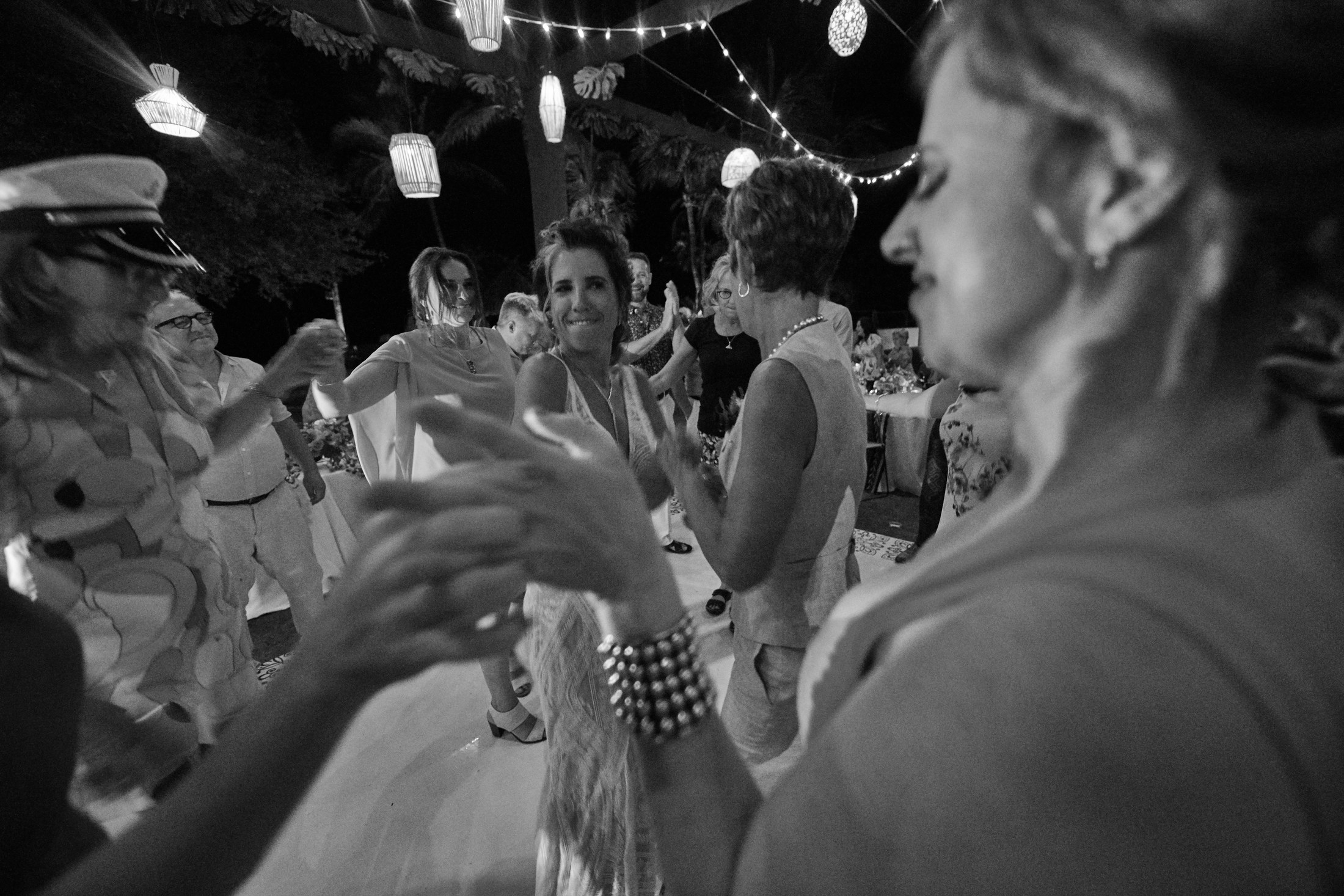 Fiesta de boda LGBTQ+ en el Astor Ballroom, St. Regis Punta Mita — Michelle & Marina — foto 133
