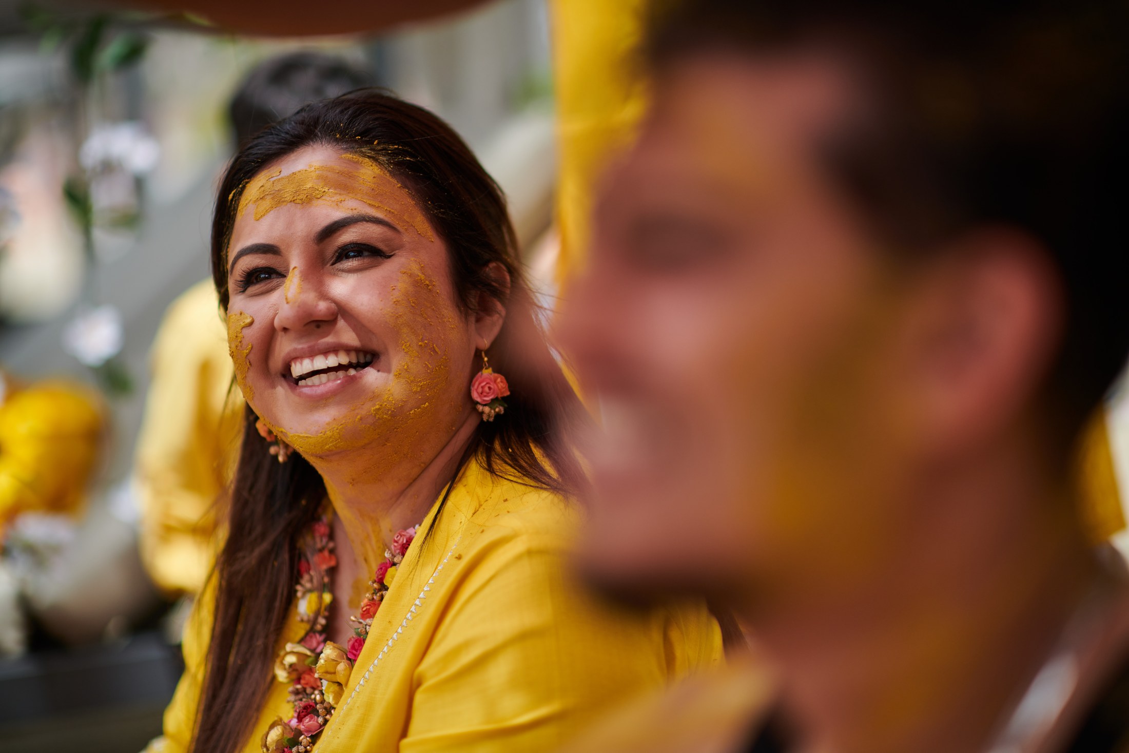 Ceremonia de haldi en la playa, Puerto Vallarta — Raj & Jocelyn — photo 28