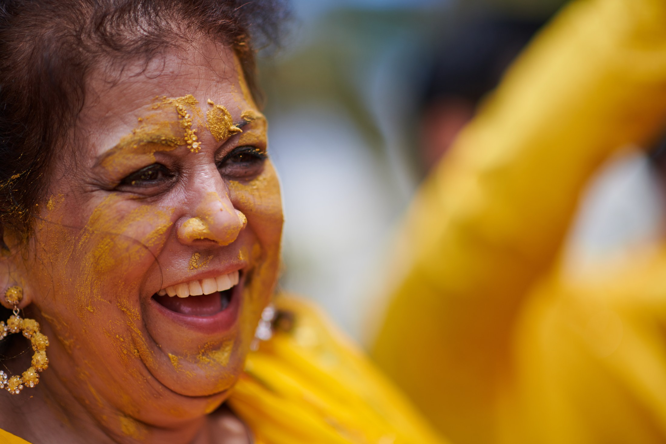 Ceremonia de haldi en la playa, Puerto Vallarta — Raj & Jocelyn — photo 37