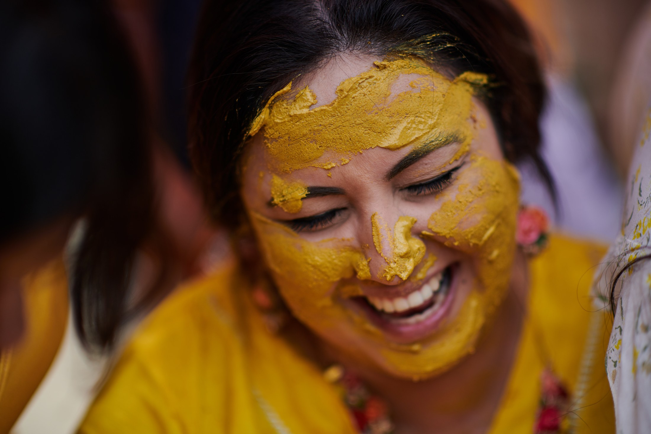 Ceremonia de haldi en la playa, Puerto Vallarta — Raj & Jocelyn — photo 38