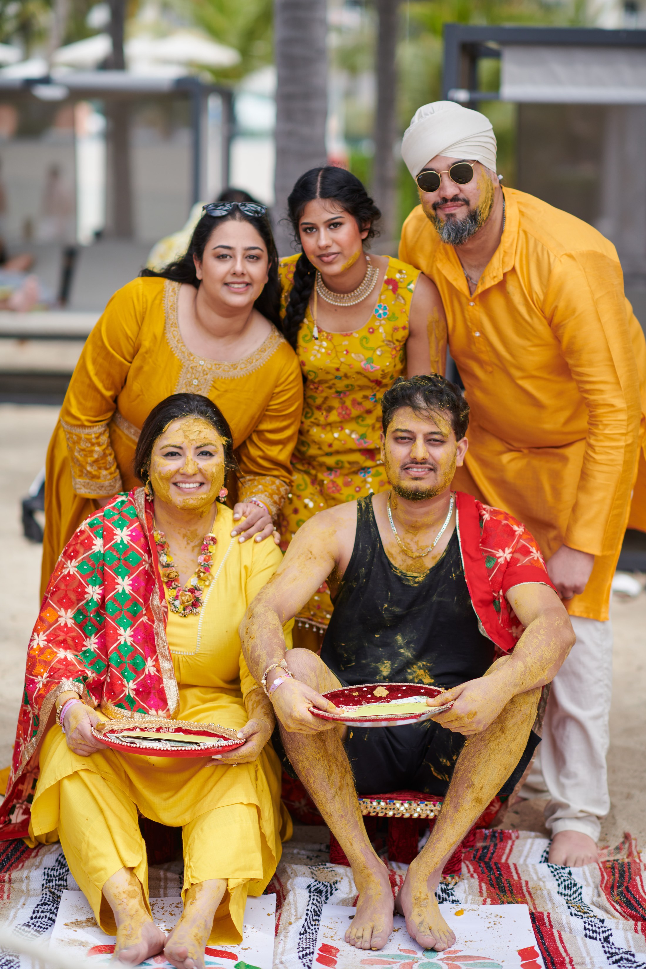 Ceremonia de haldi en la playa, Puerto Vallarta — Raj & Jocelyn — photo 54