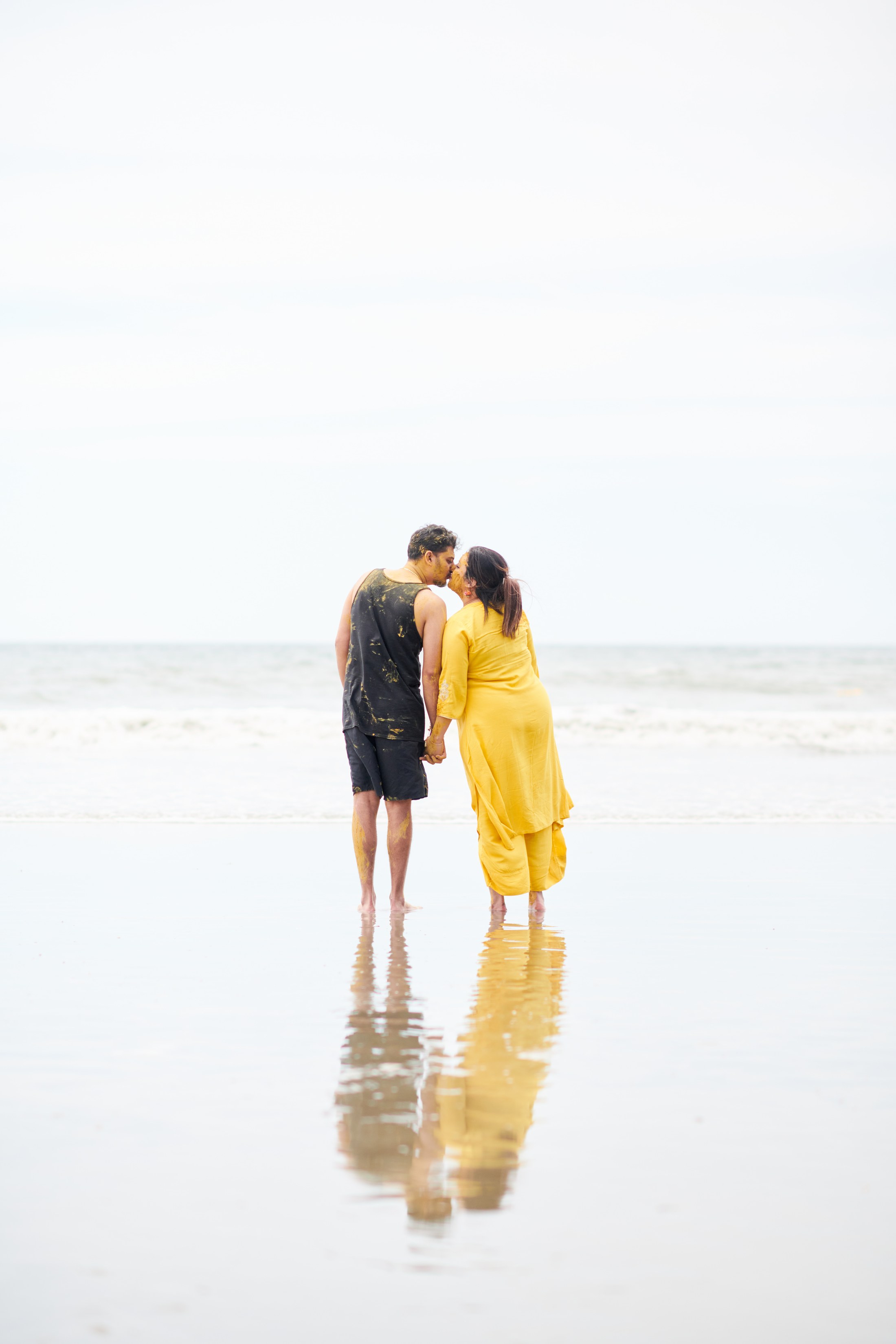 Ceremonia de haldi en la playa, Puerto Vallarta — Raj & Jocelyn — photo 62