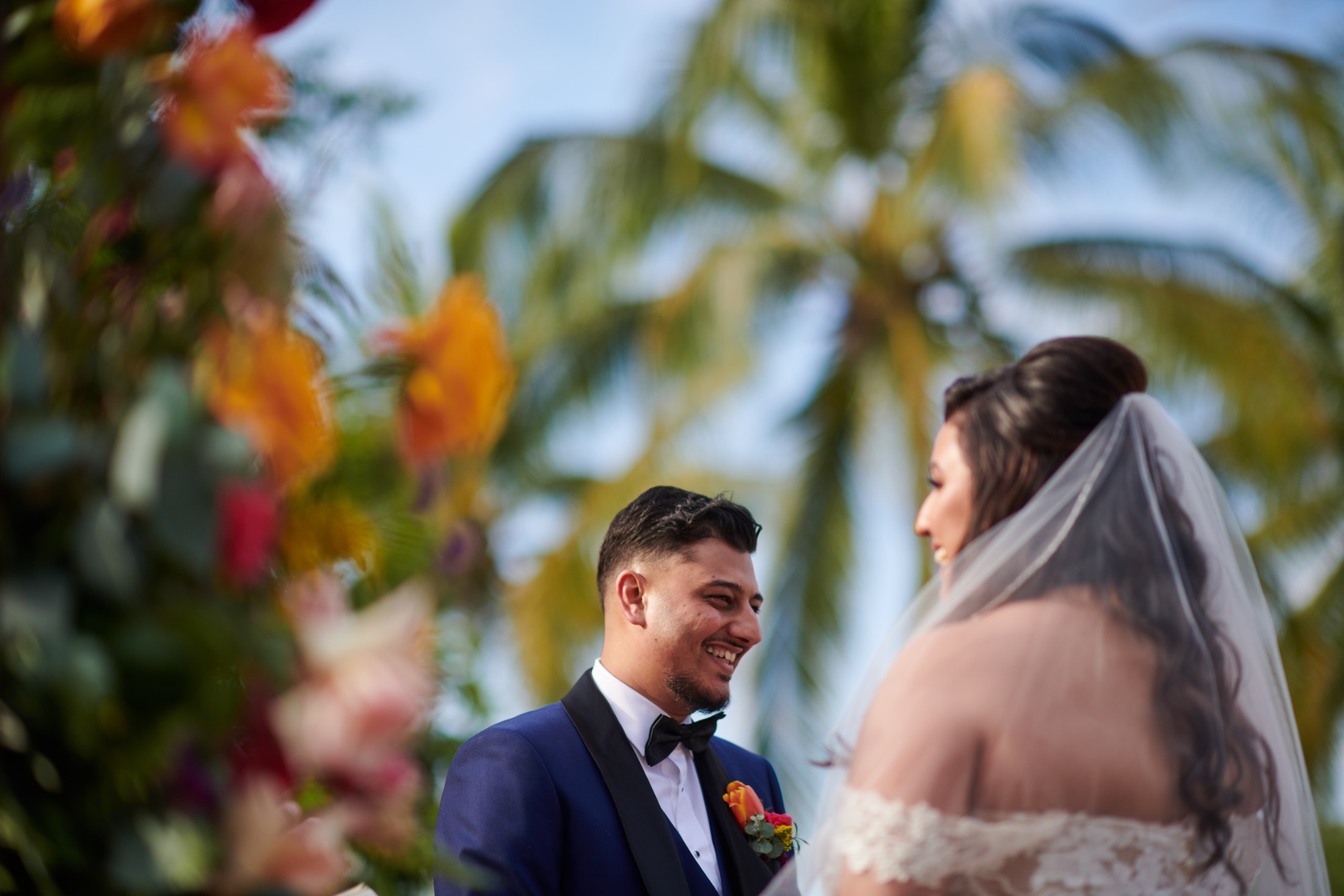 Boda india y mexicana en la destilería de agave Finca 18, Las Juntas, Puerto Vallarta — Raj & Jocelyn — photo 24