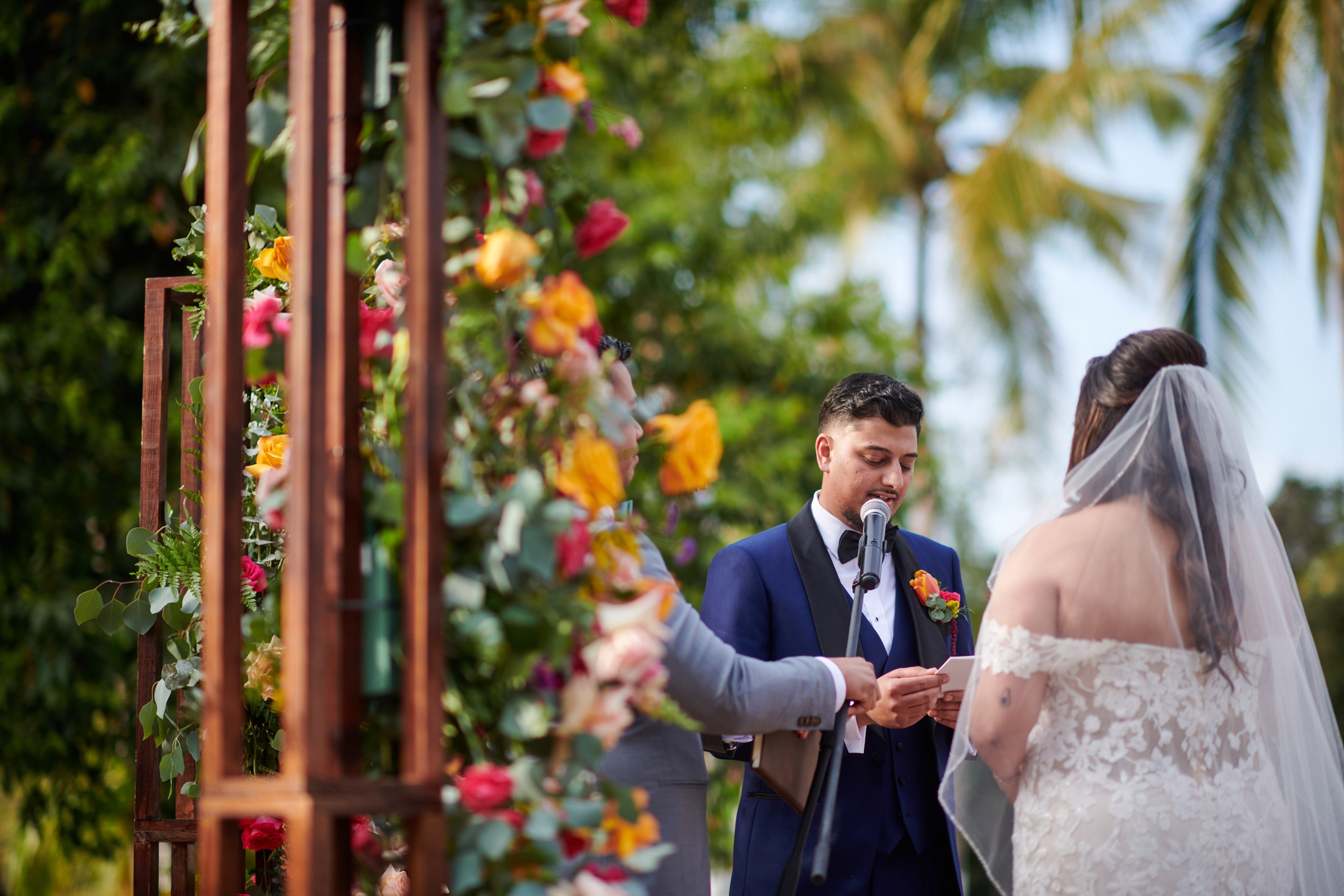 Boda india y mexicana en la destilería de agave Finca 18, Las Juntas, Puerto Vallarta — Raj & Jocelyn — photo 30